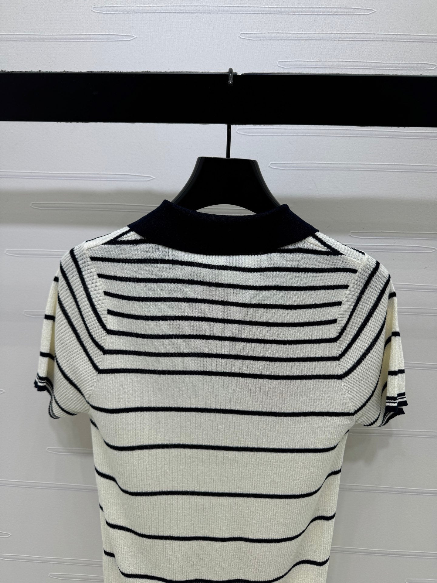 Miu Knit Short-Sleeved Cream Wool Nylon 380766