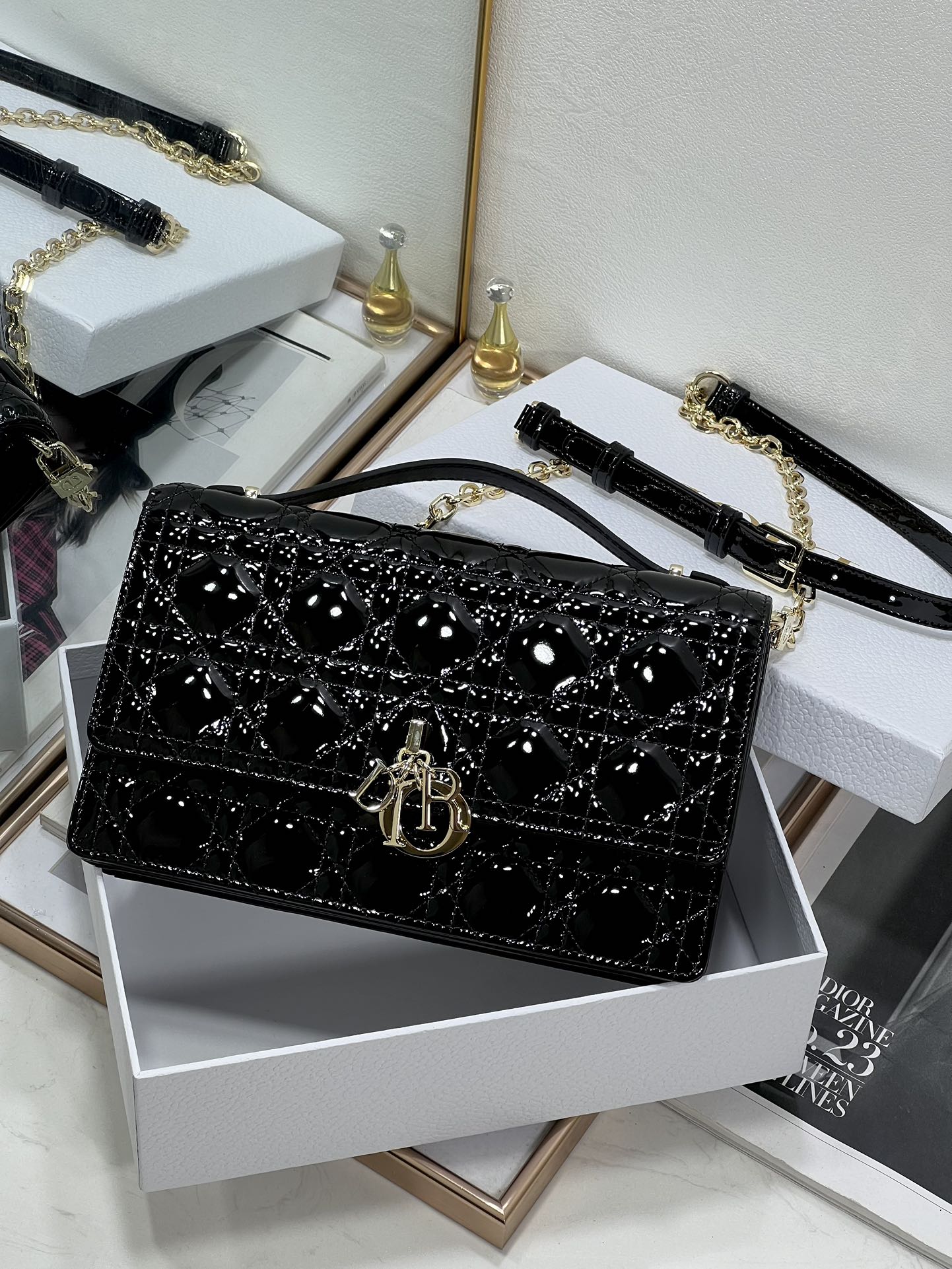 MY CD 24 TOP HANDLE BAG BLACK PATENT LAMBSKIN