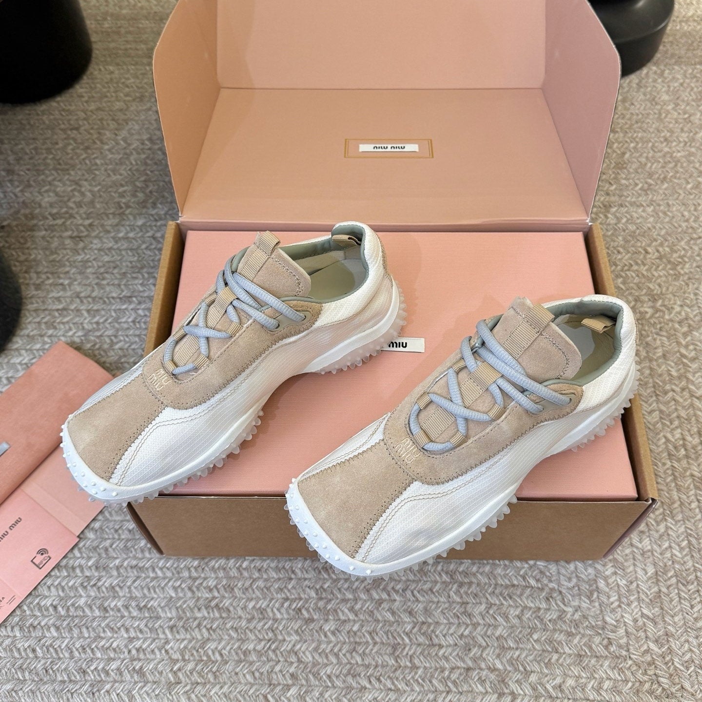 Miu 26s Square Toe Casual Sneakers White Khaki Suede 890984