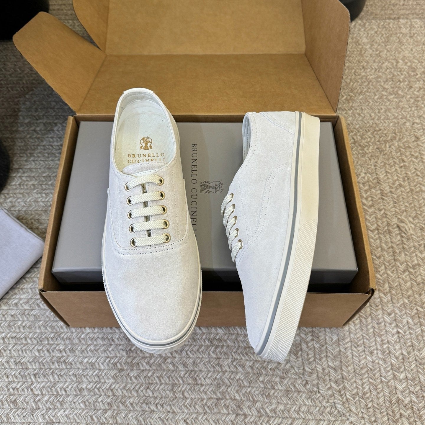 Brunello 26s Lace-Up Sneakers Cream White Suede