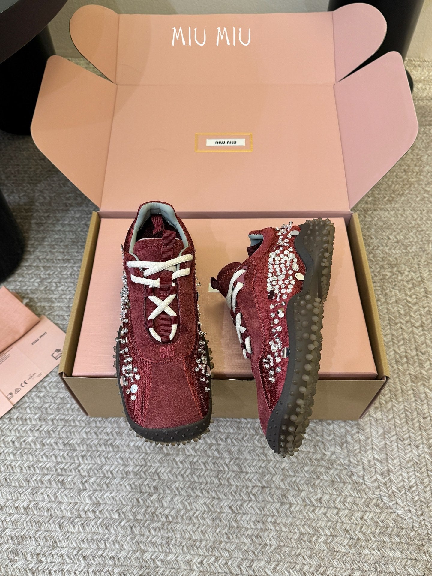Miu 26s Square Toe Casual Sneakers Burgundy Suede 890988
