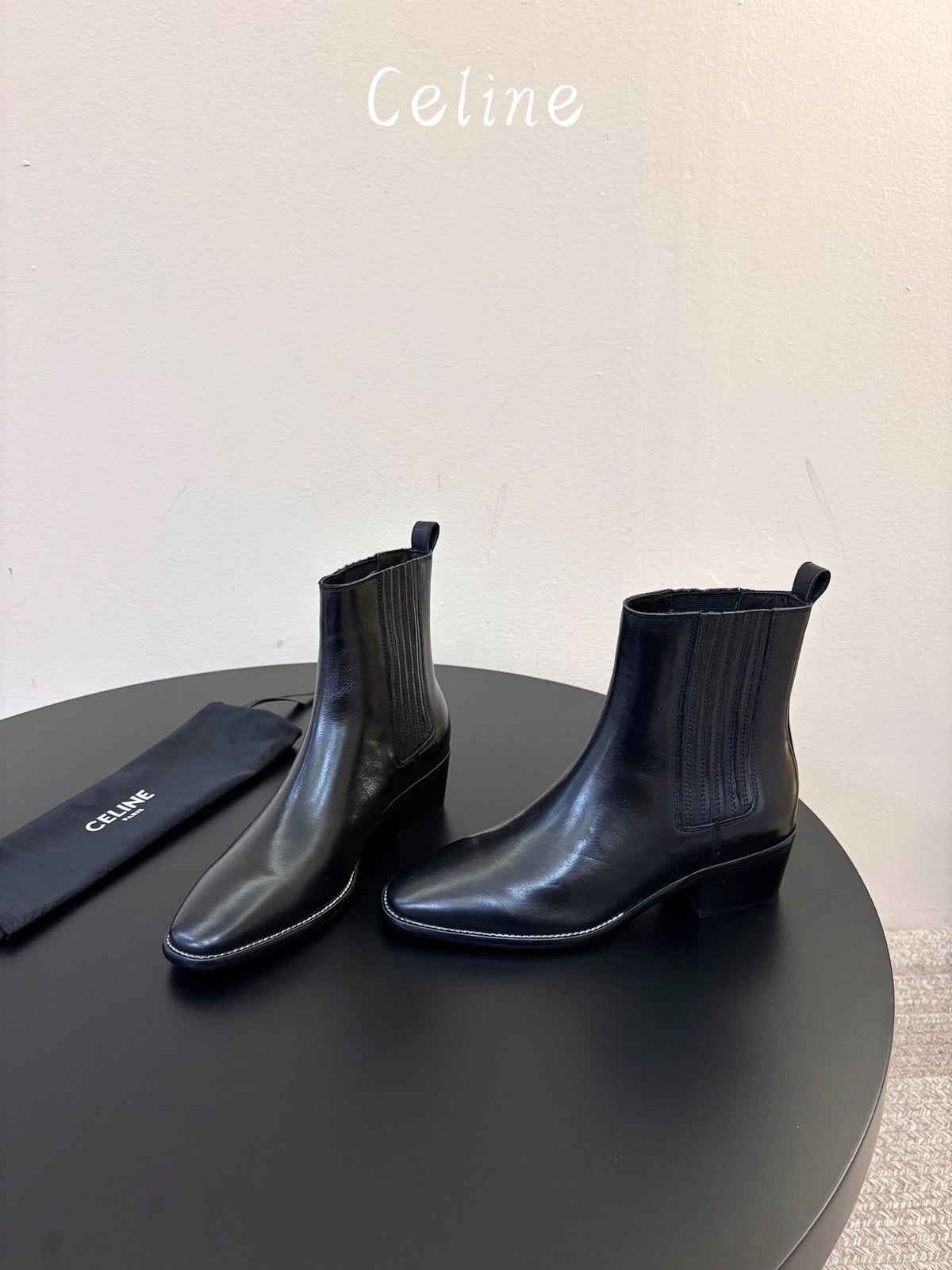 Celine 26s Triomphe Chelsea Boots Black Glossy Sheepskin 104884
