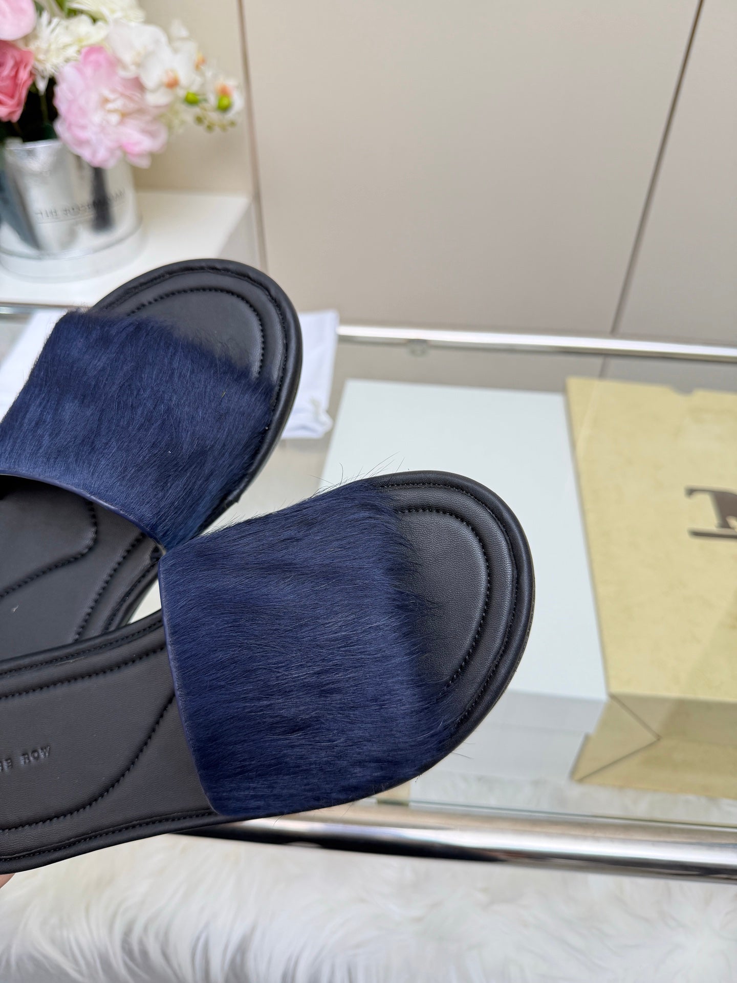 The Row Malick Fur Slide Dark Blue 707546