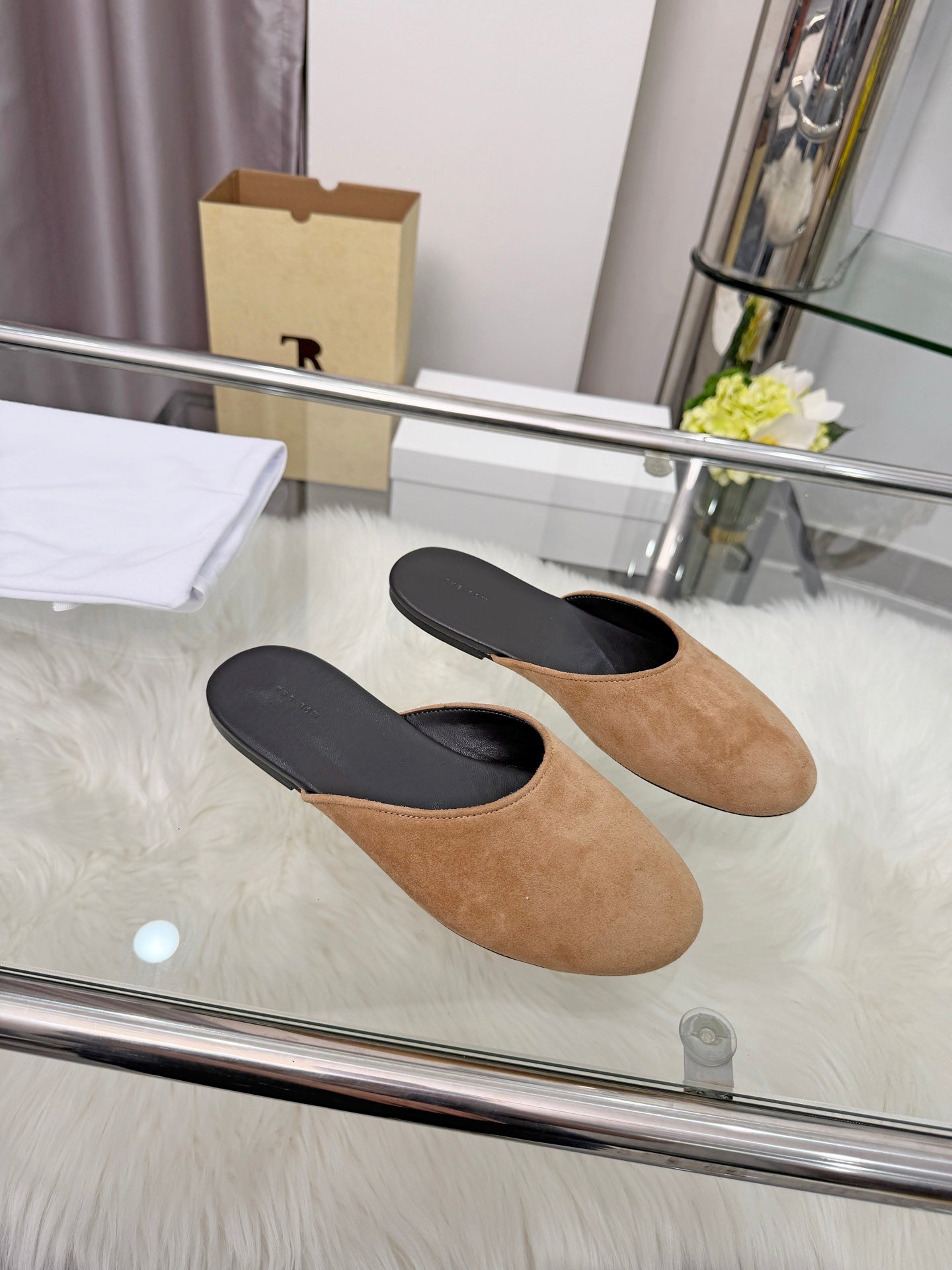 The Row Sleeper Two Slippers Beige Suede 707571