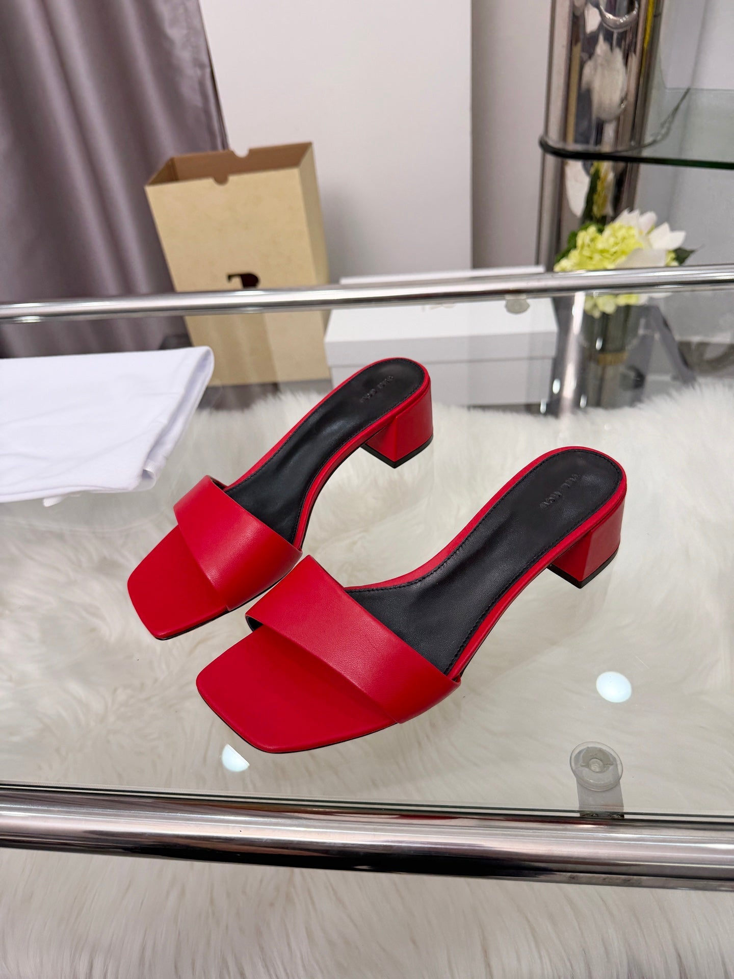 The Row New Chocolate Slide Red Lambskin 707566