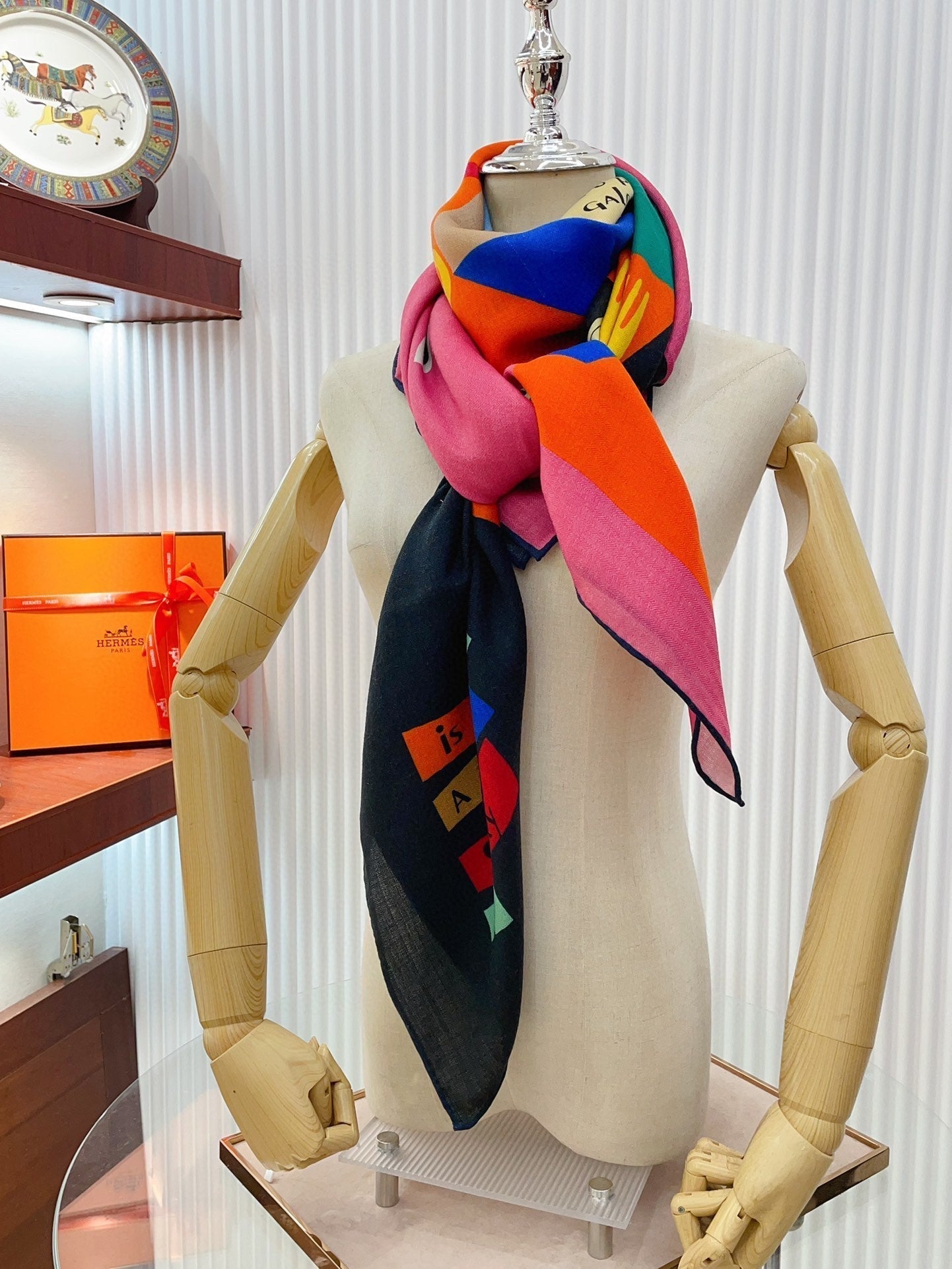 Is This a Love Story Scarf 140 CM In Colorful Cashmere And Silk 217220