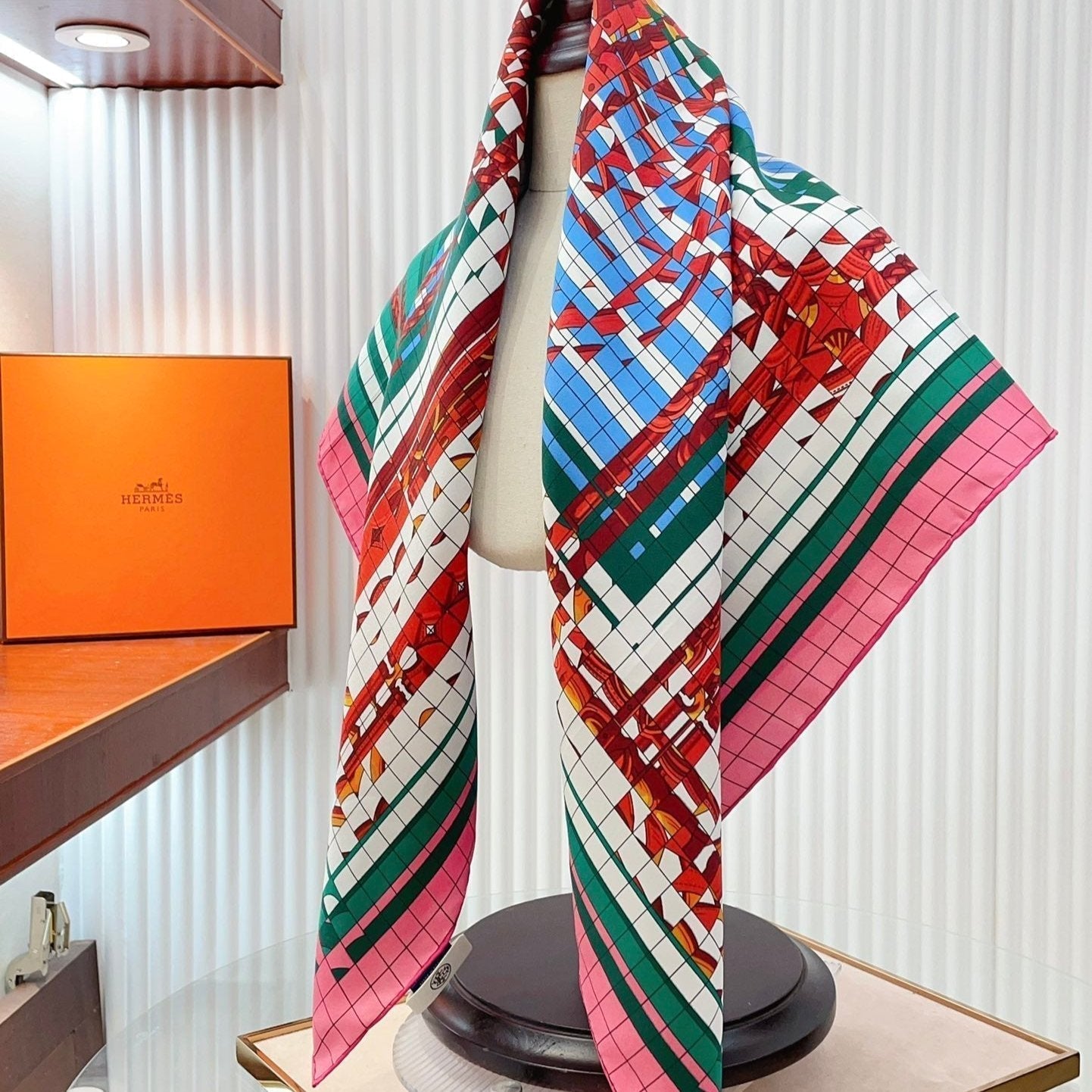 Coaching Deja-Vu Shawl 90 CM In Colorful Silk Twill 233126
