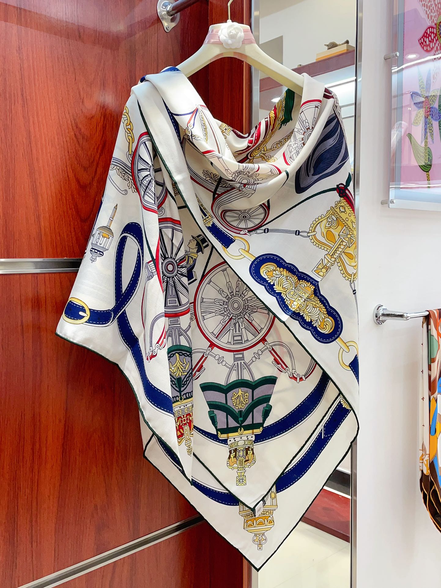 Stately Wheels Scarf 135 CM Colorful Cashmere And Silk 327469