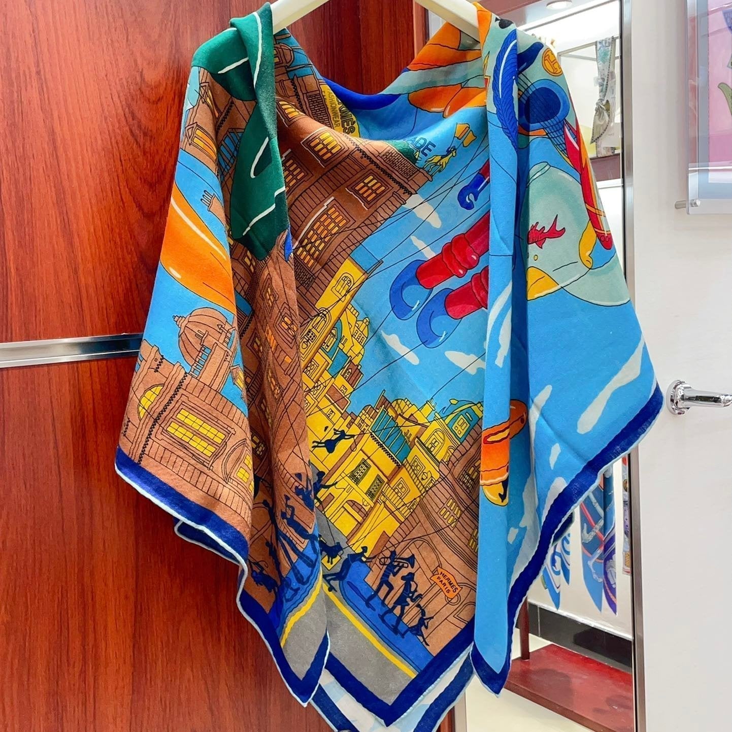 Parade Scarf 140 CM In Colorful Cashmere And Silk 340182