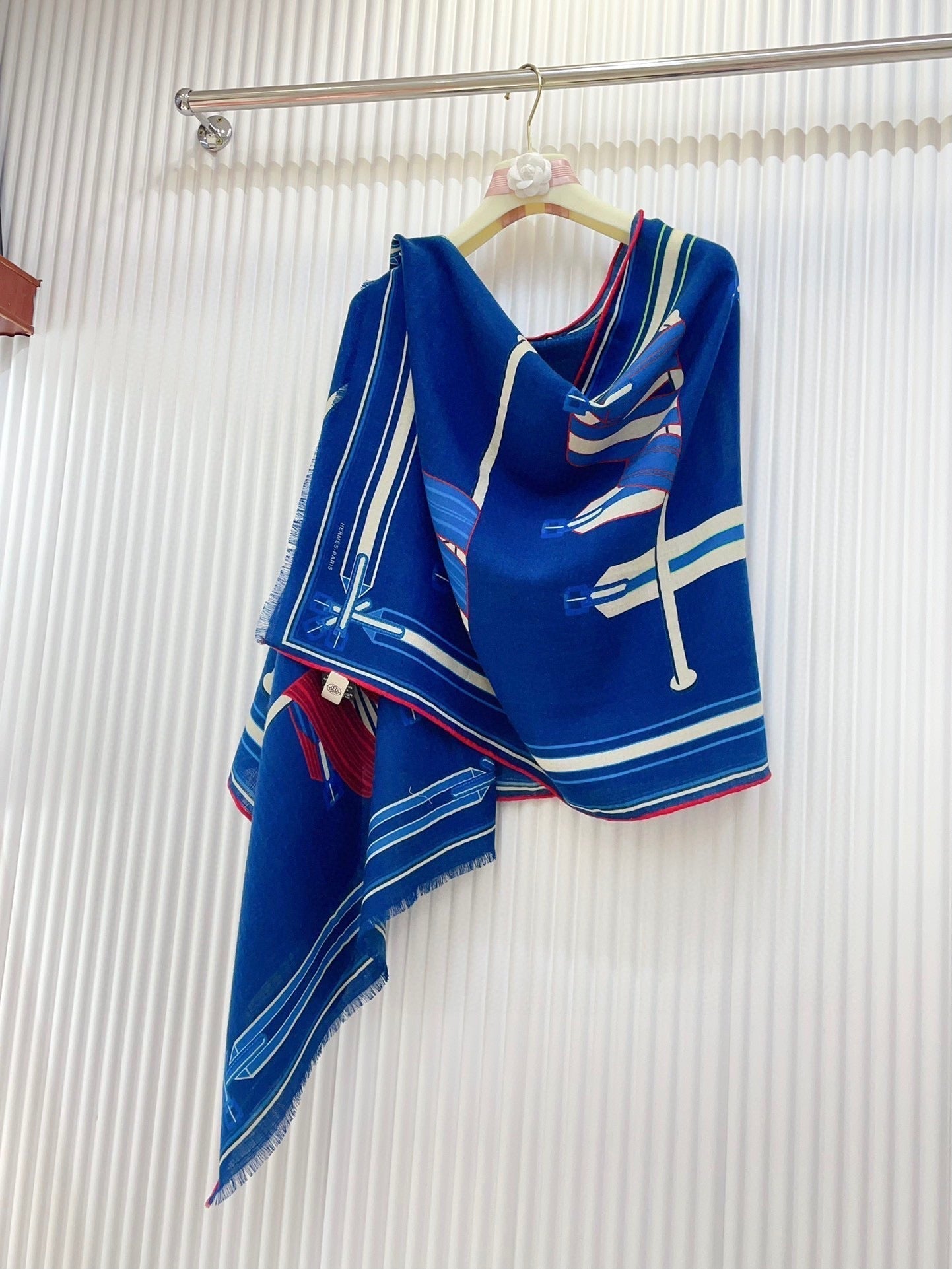 Les Sangles En Finesse Rectangle Scarf 180 CM In Dark Blue Colorful Cashmere And Silk 373657