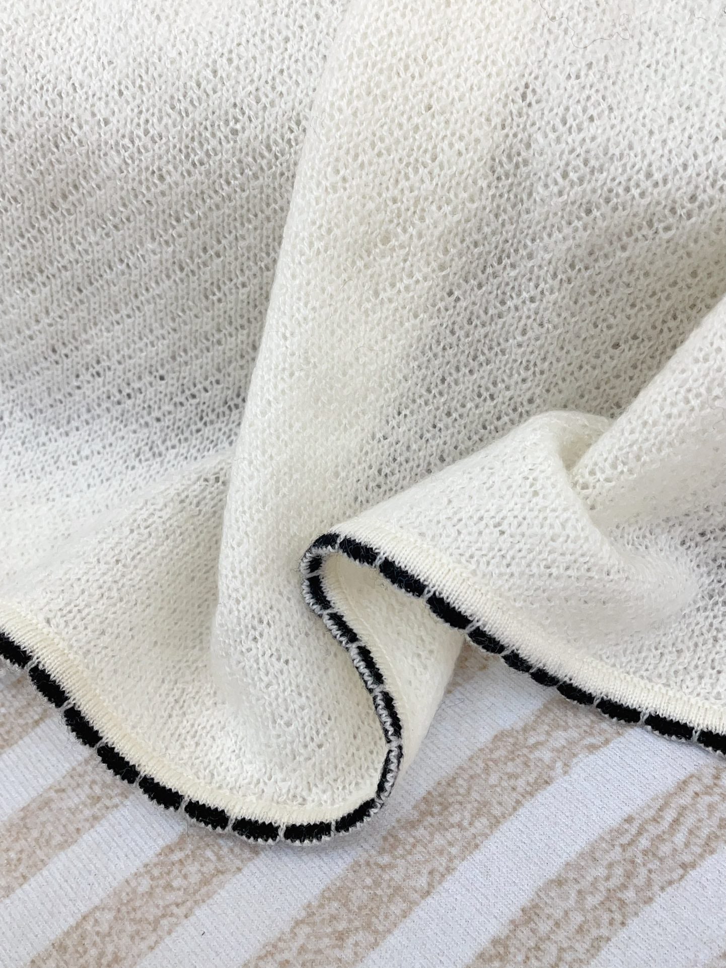 CC Scarf 190 CM In White Cashmere 419815