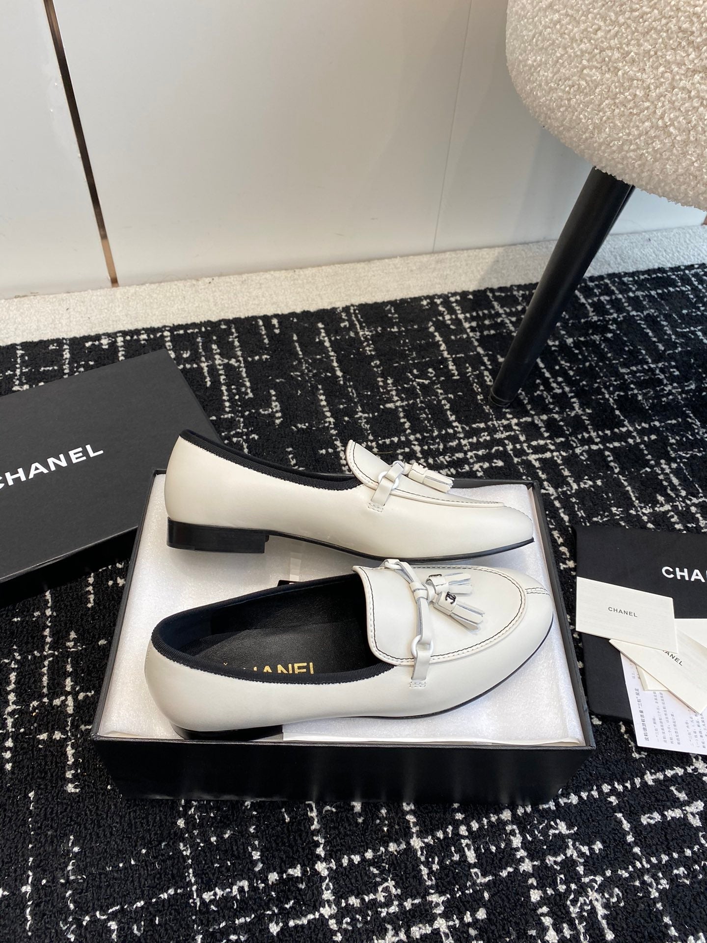 CC 26s Tassel Loafers White Calfskin 964907