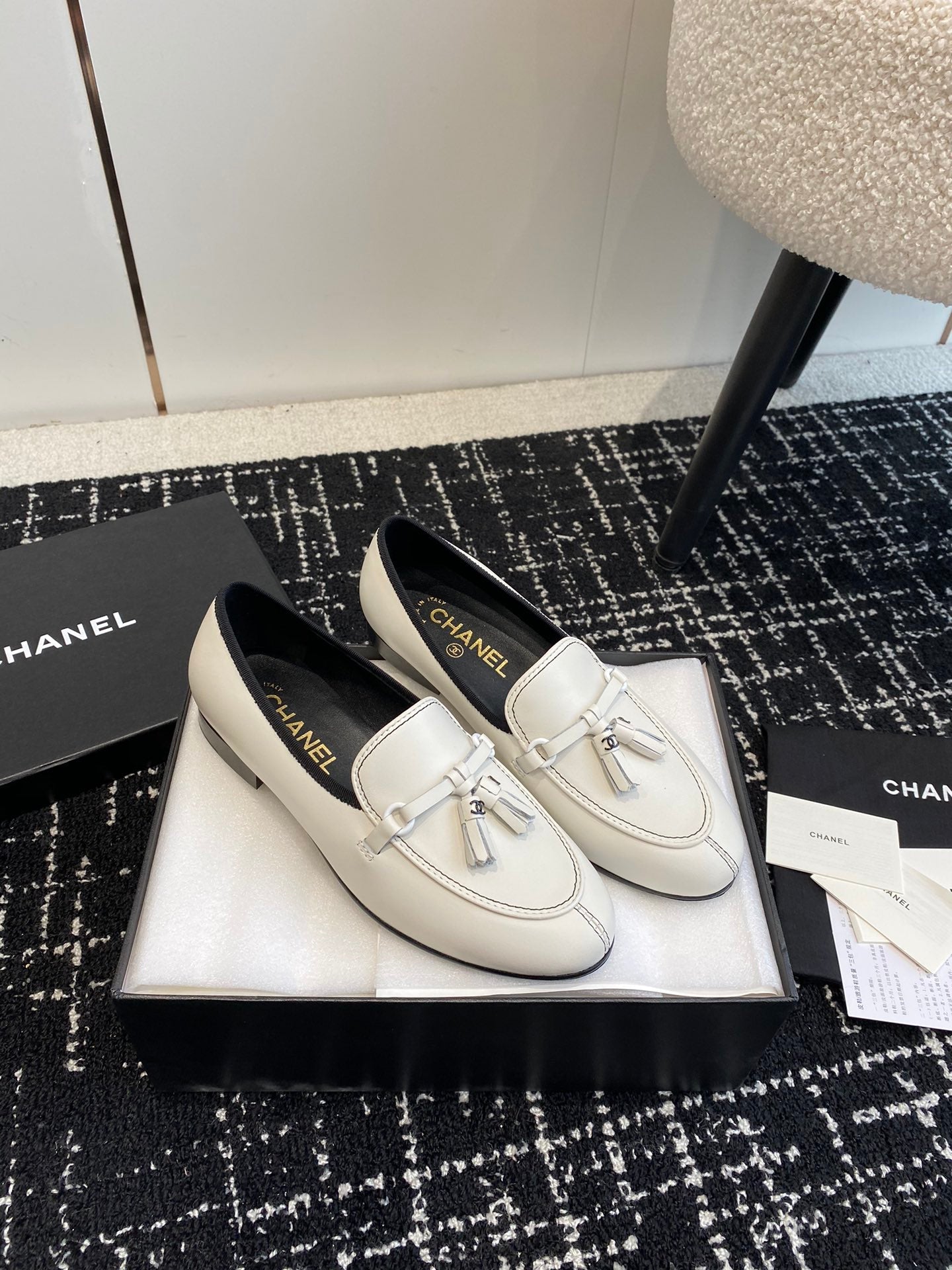 CC 26s Tassel Loafers White Calfskin 964907