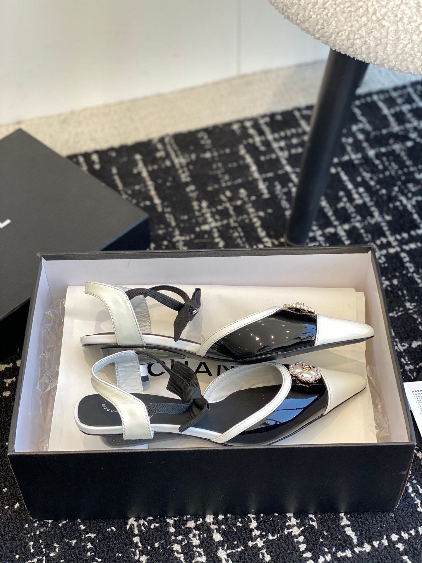 slingbacks 45 black white patent calfskin