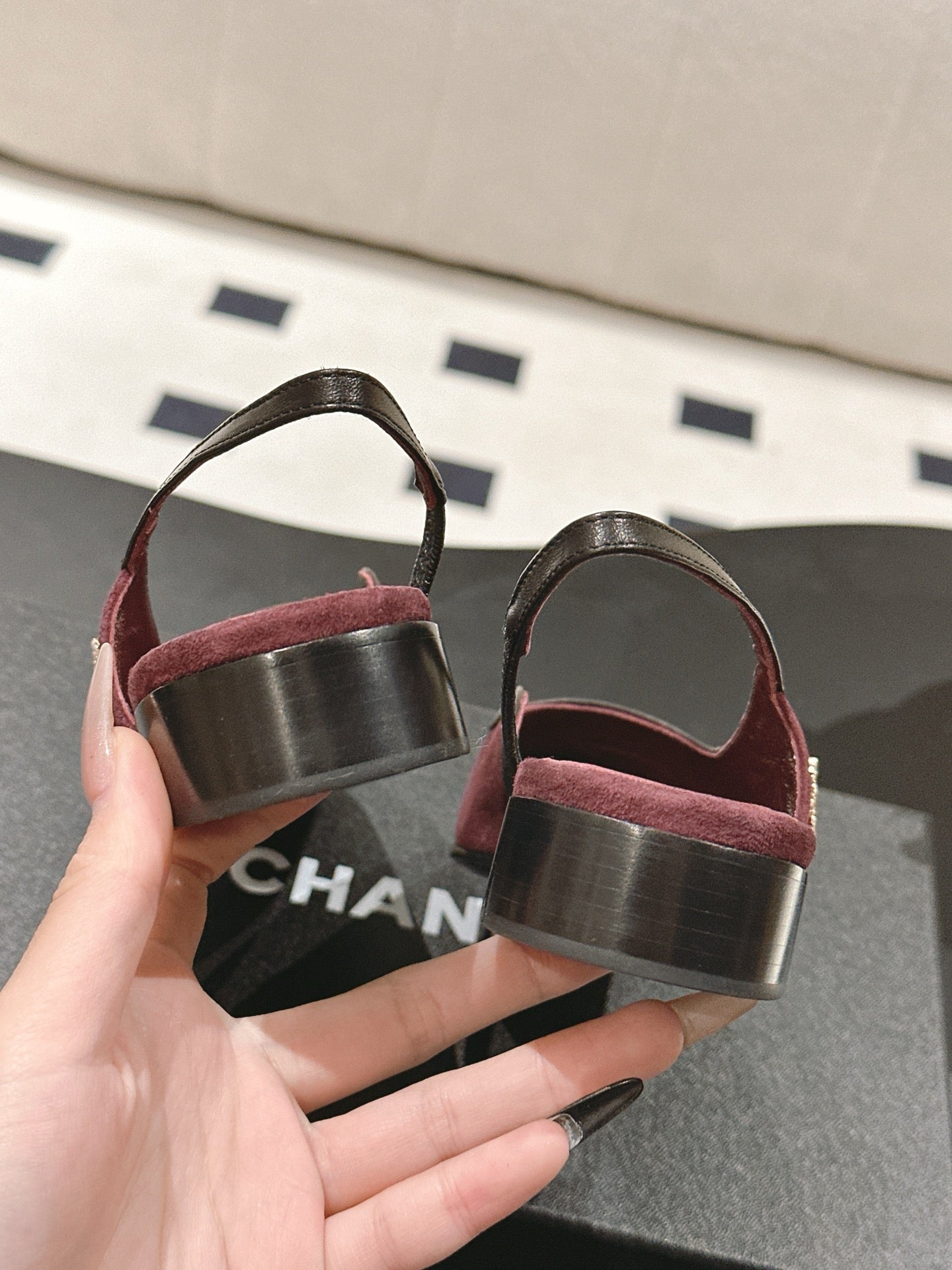cc 2024k slingback 30mm burgundy suede black pattern calfskin 237502