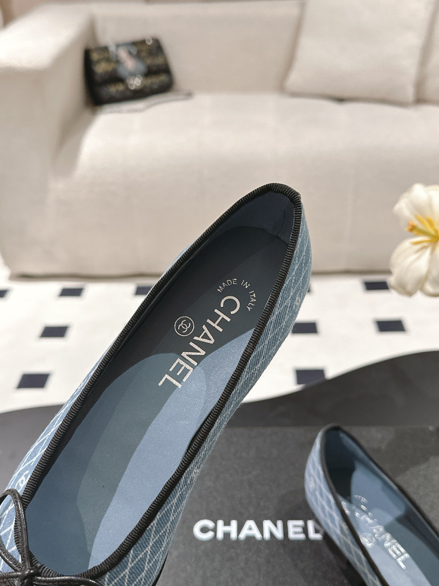 cc 25c ballet flat cross line pattern blue denim 237479