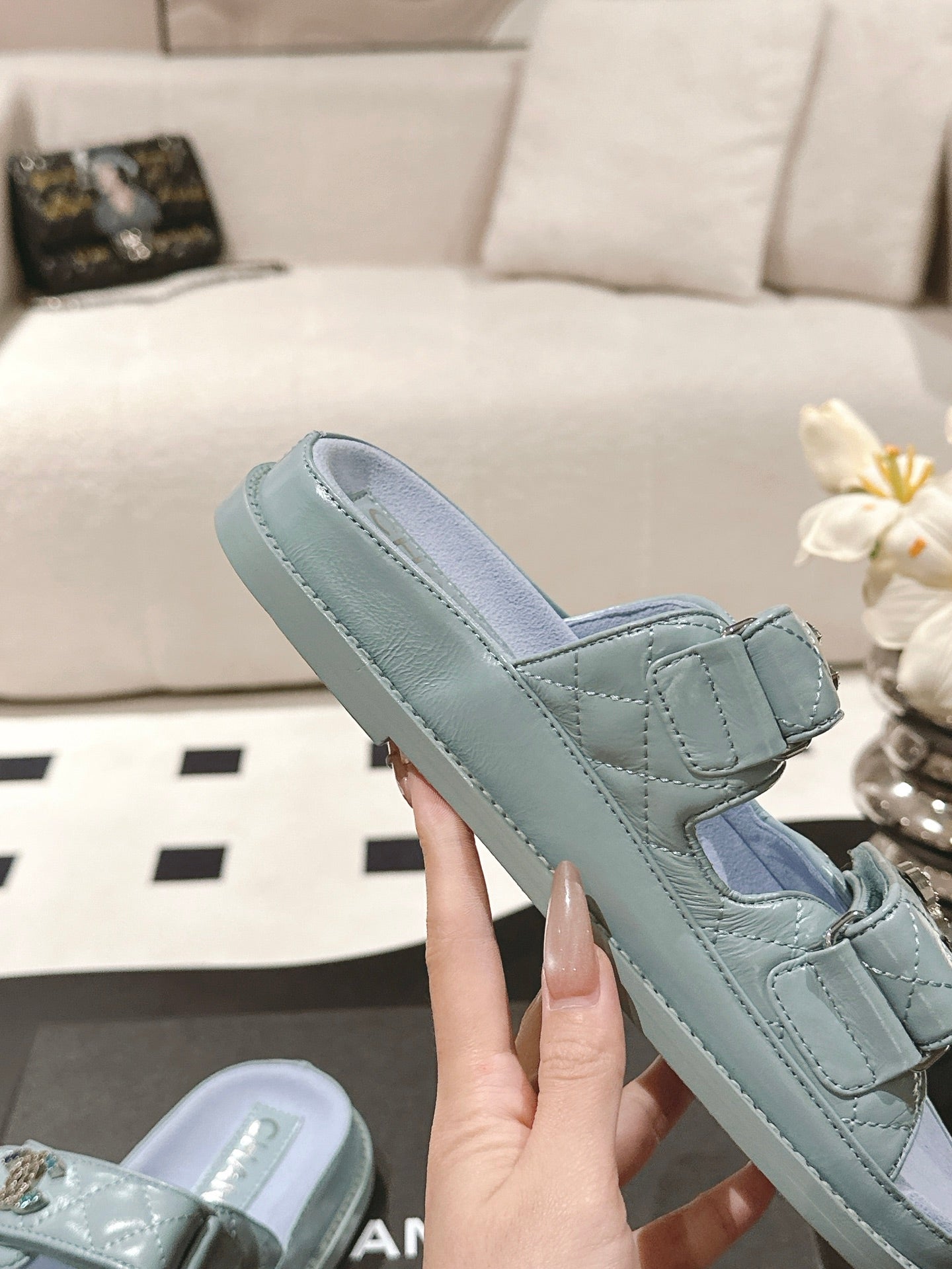 cc 25p dad mule sandal blue sky leather 237572
