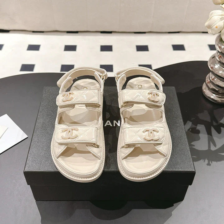 CC 25 Dad Deals Sandals Beige Cream Patent Leather 237593