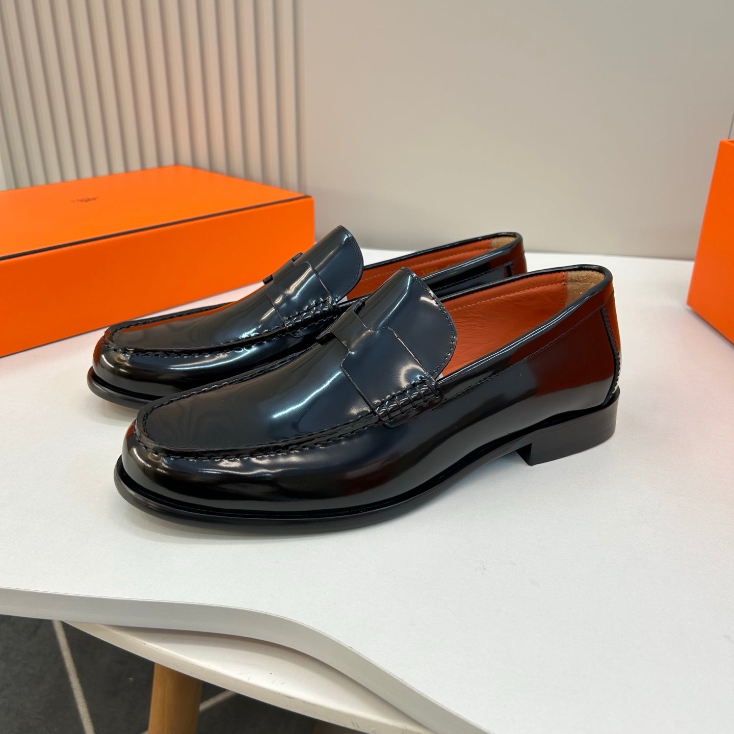 HM Men's Destin Grain Leather Loafers Shiny Black Calfskin 892012