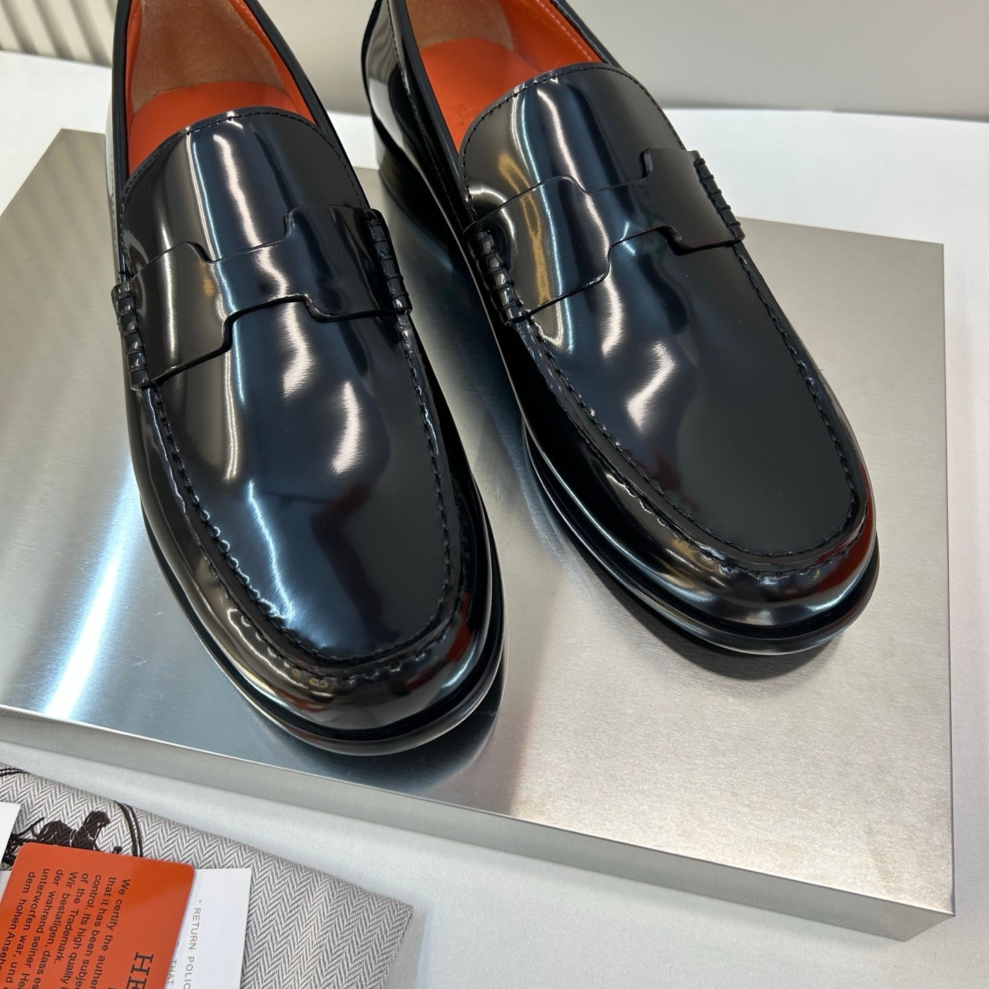 HM Men's Destin Grain Leather Loafers Shiny Black Calfskin 892012