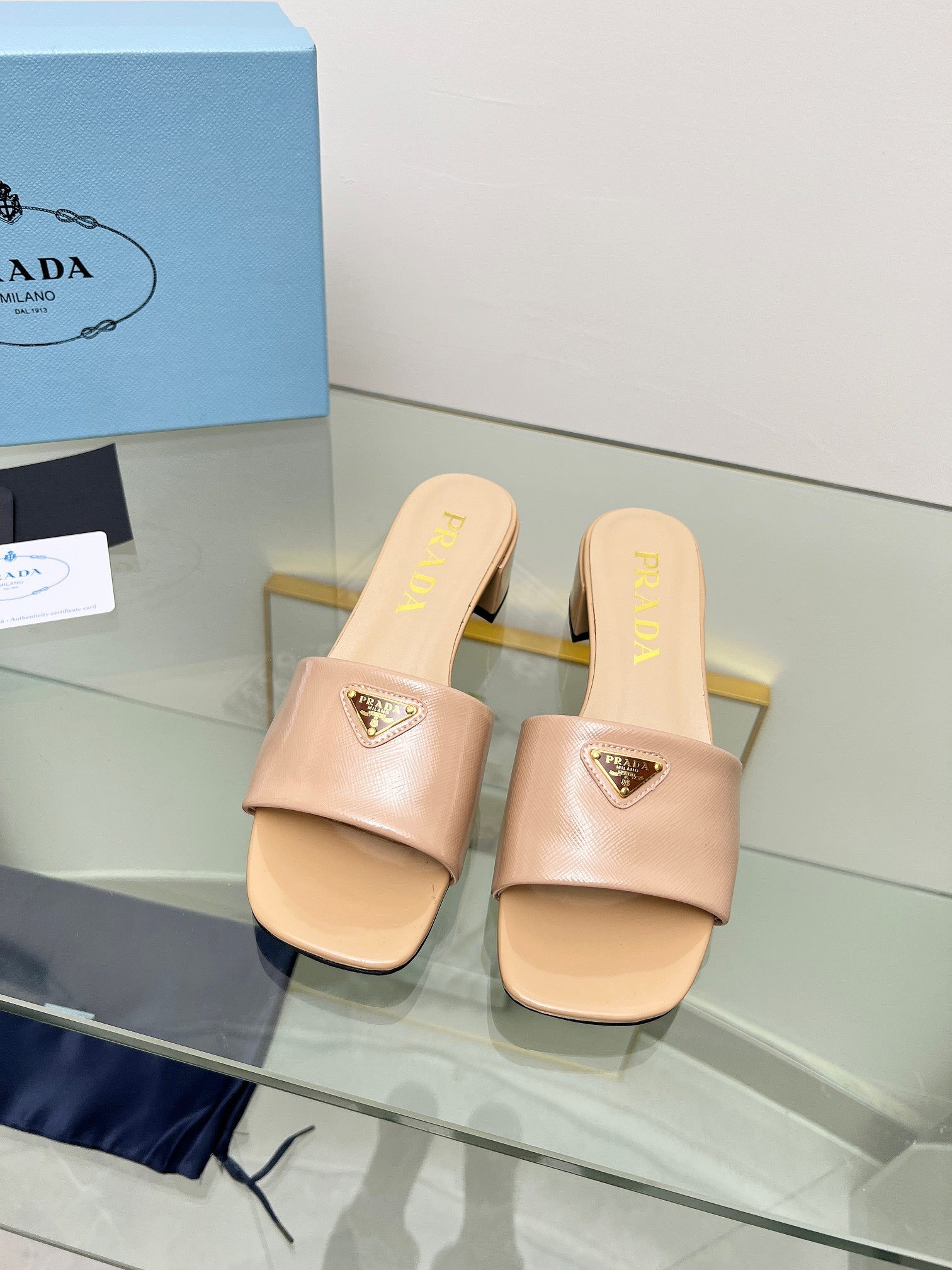 Prada 26s Saffiano Slides 4cm Powder Pink Glossy Leather 986626