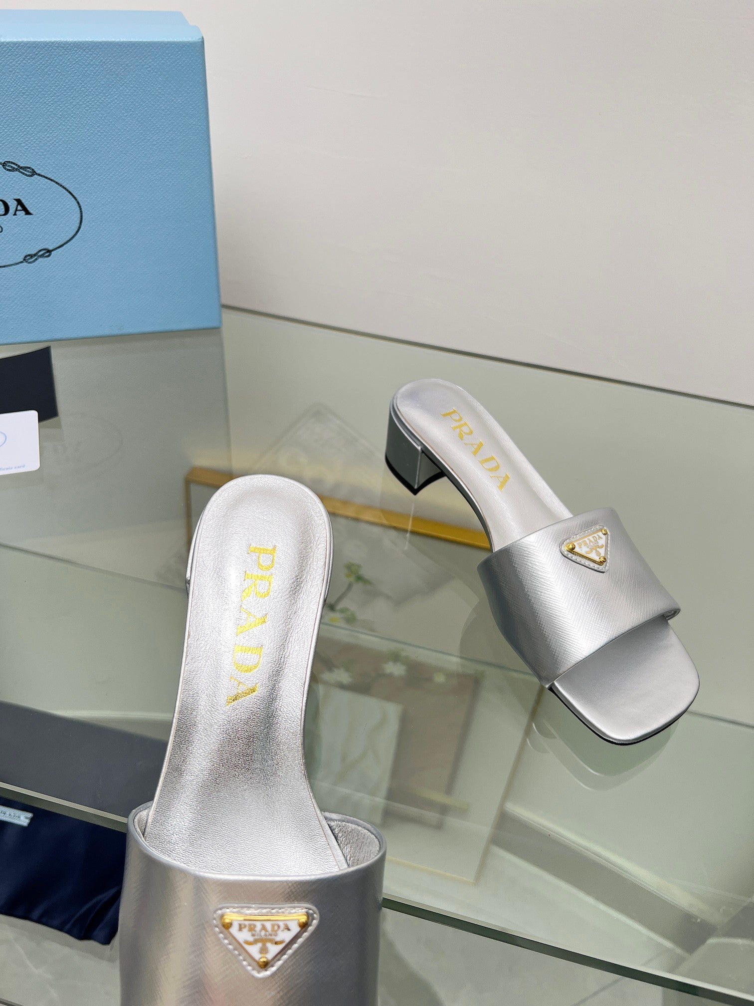 Prada 26s Saffiano Slides 4cm Sliver Glossy Leather 986627
