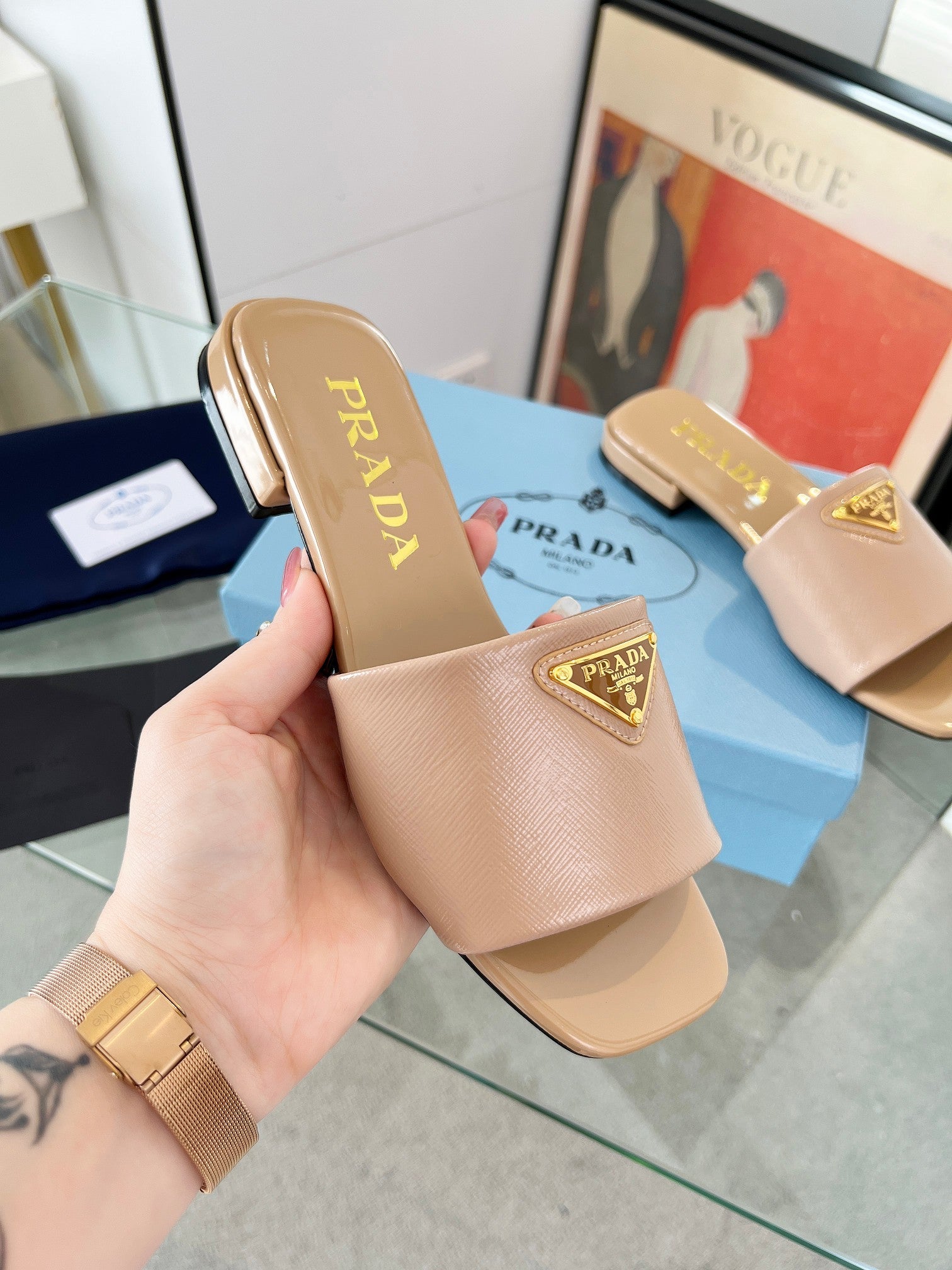 Prada 26s Saffiano Slides 1.5cm Beige Glossy Leather 986622