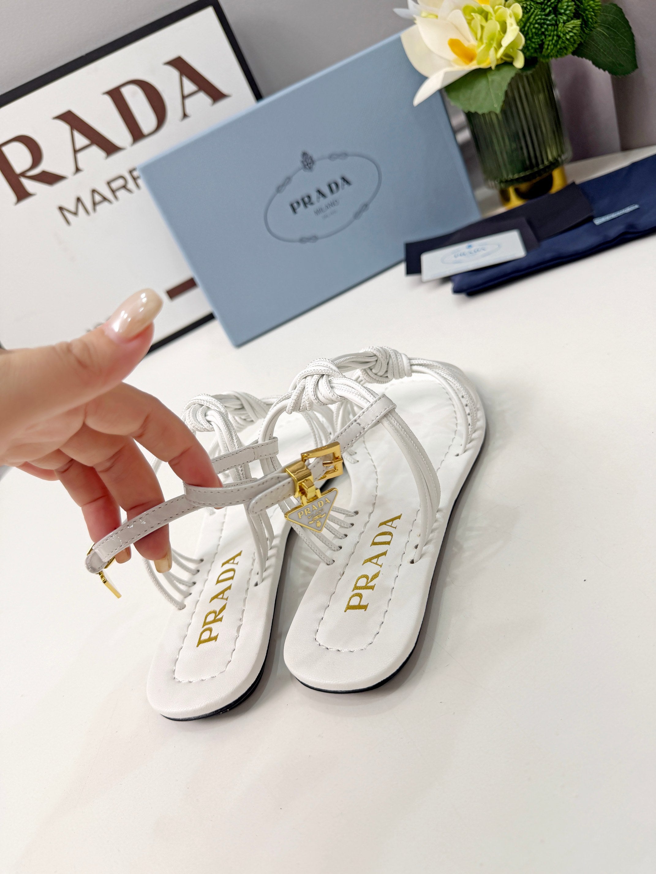 Prada 26s Knotted Metallic Leather Flat Sandals White Leather 986576