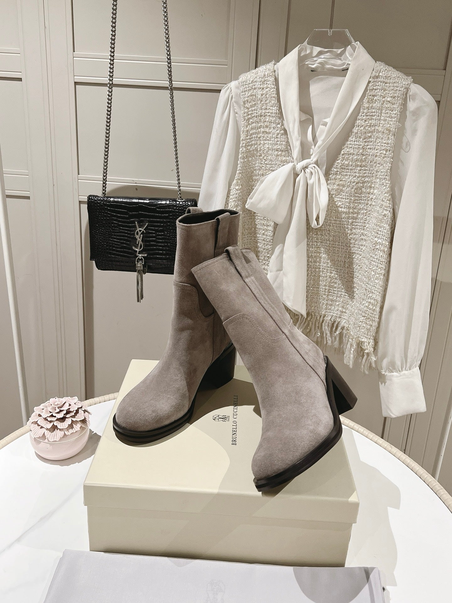 Brunello Chunky Heel Elegant Mid-Calf Boots Taupe Suede 929301