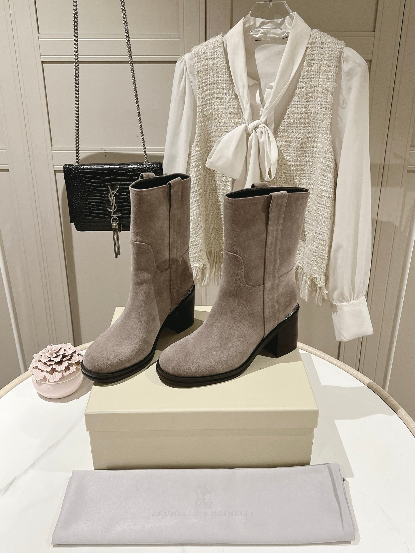 Brunello Chunky Heel Elegant Mid-Calf Boots Taupe Suede 929301