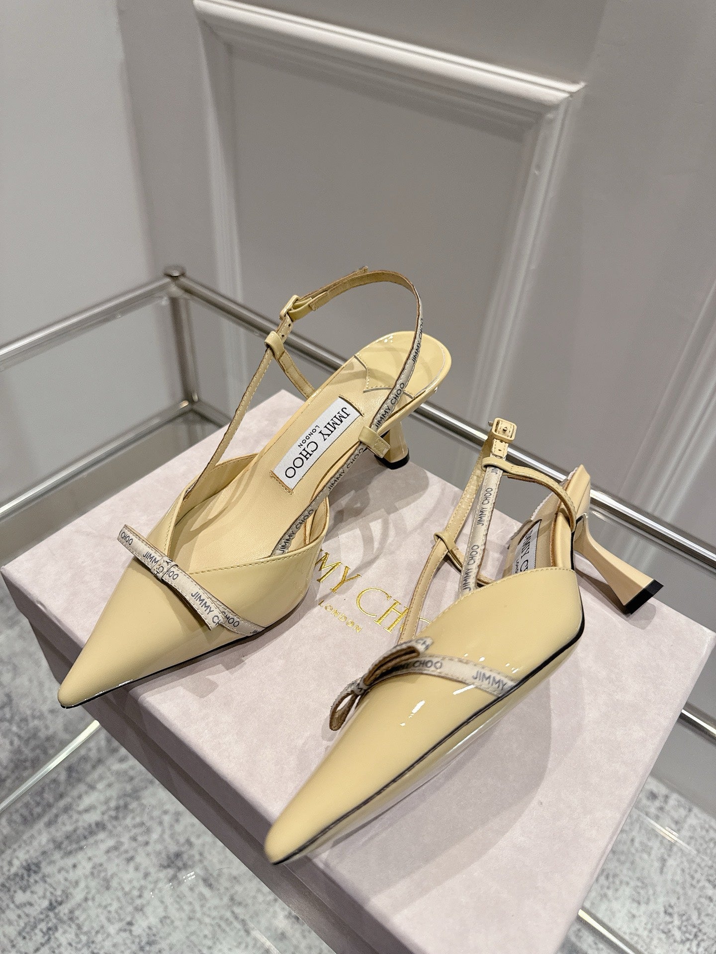 Jimmy Camila Pumps 65mm Beige Patent Leather 422446