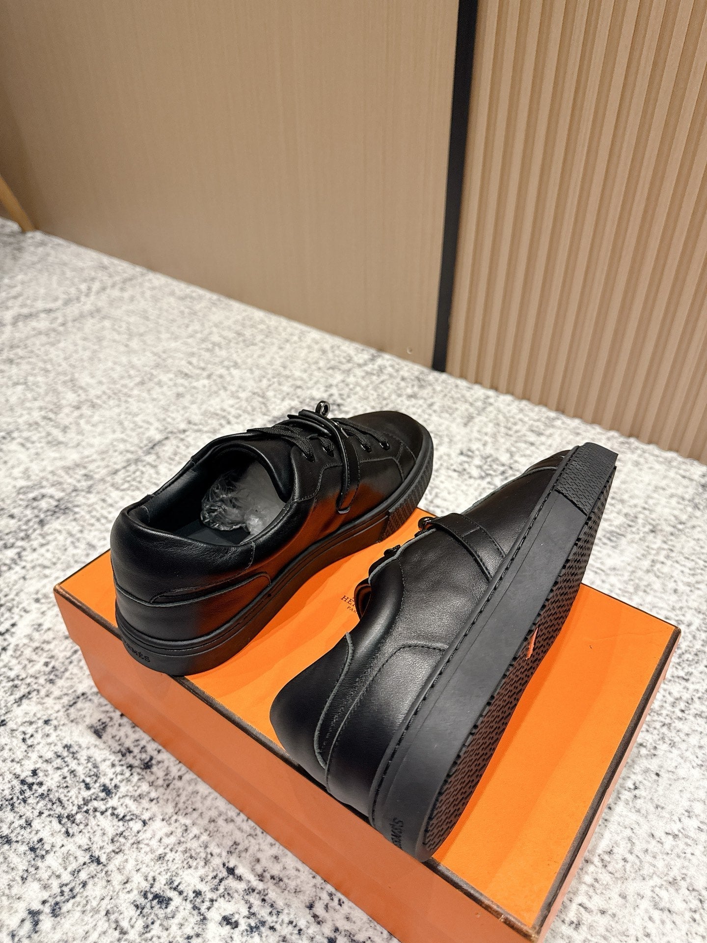HM Casual Sneakers Black Buckle Black Leather