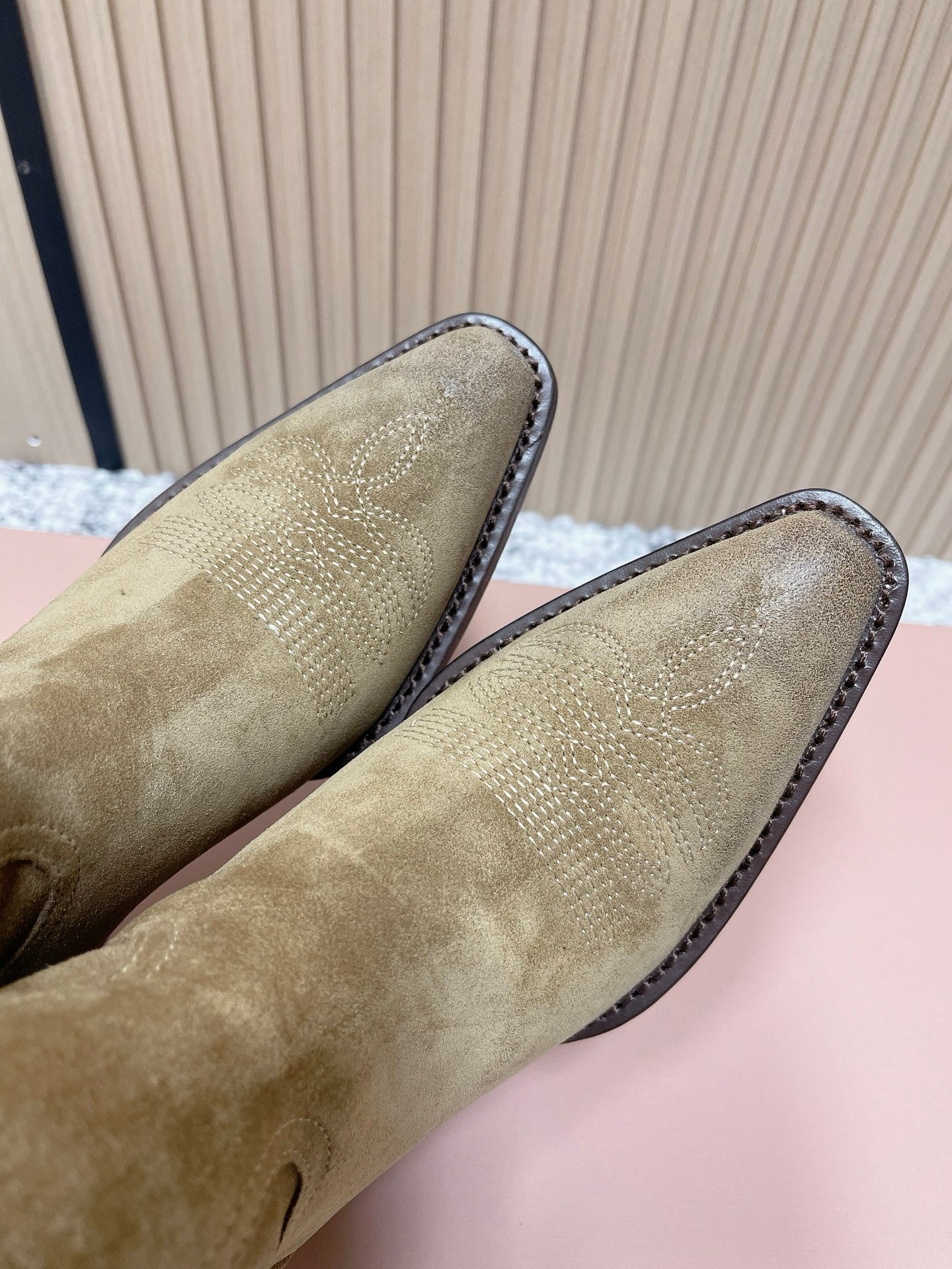 Miumiu Latest FW Western Cowboy Boots Beige Suede 533968