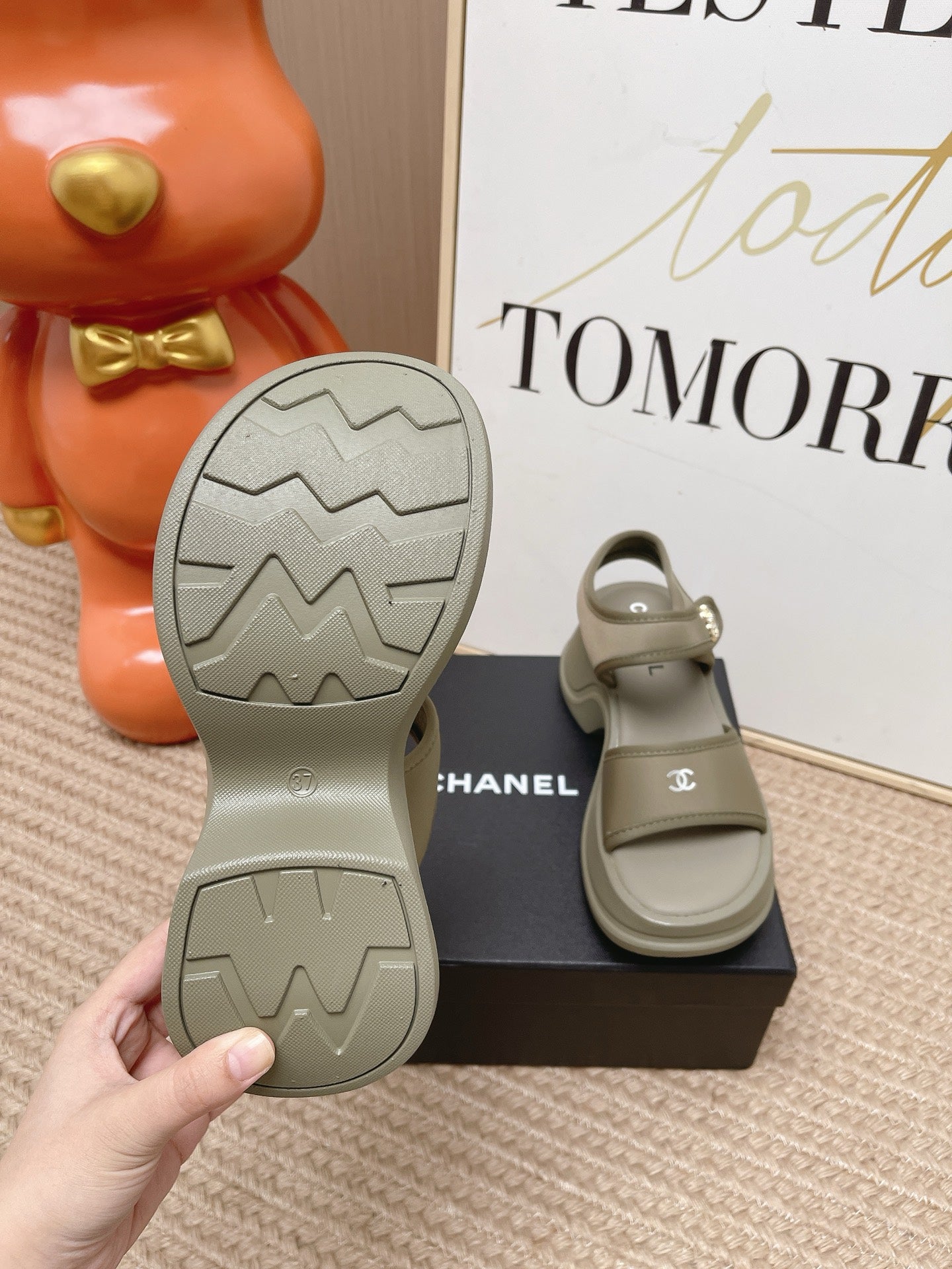 CC 26s Platform Sandals Taupe Satin Rubber 901299