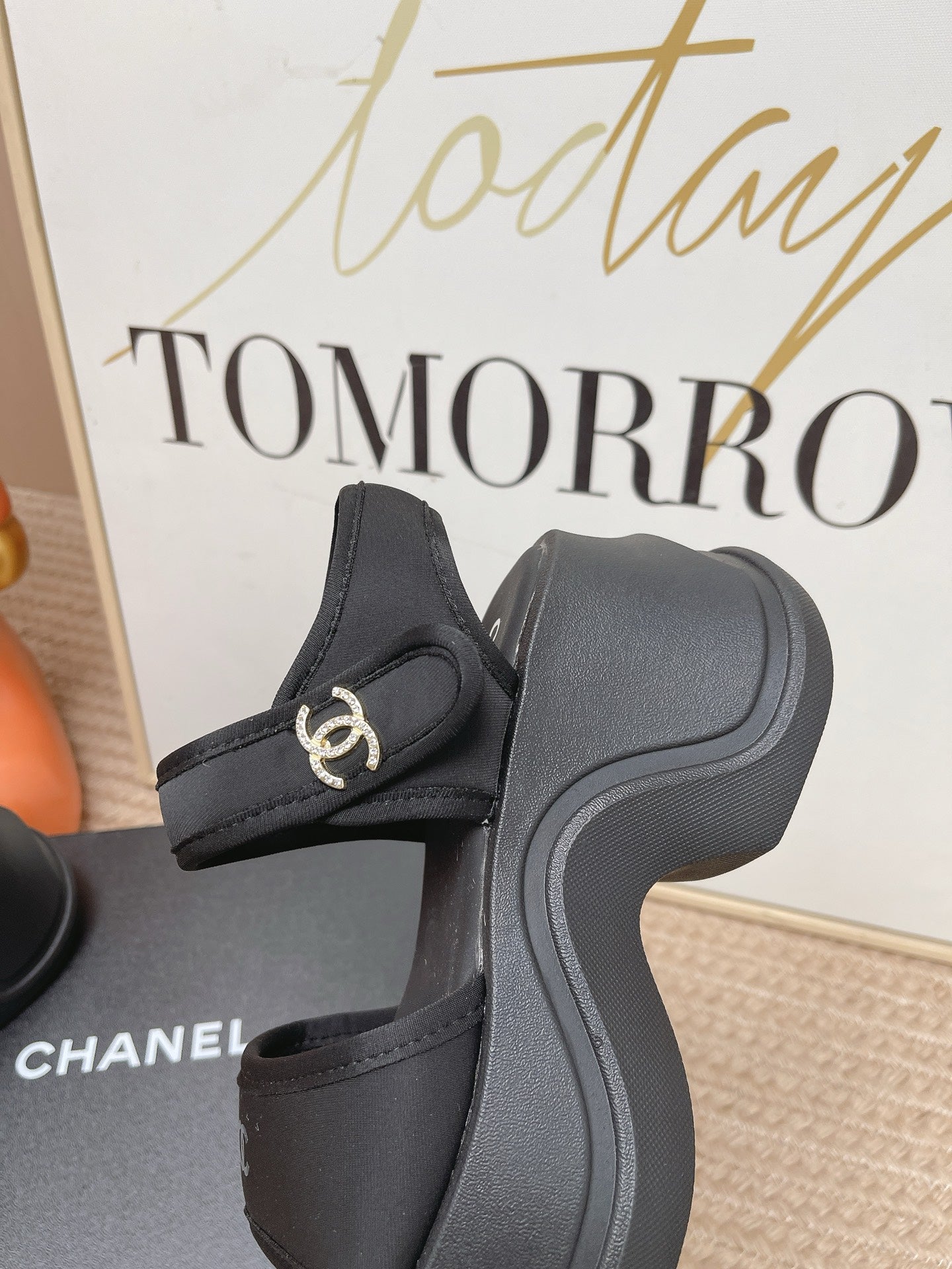 CC 26s Platform Sandals Black Satin Rubber 901300