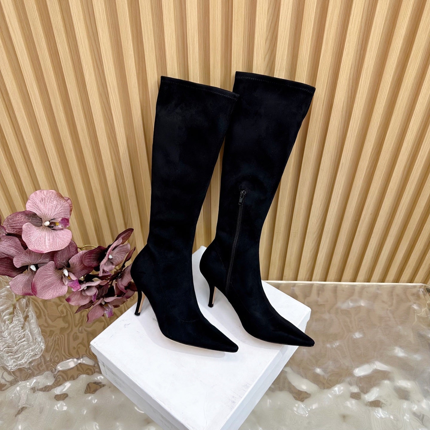The Row Pointed-toe Knee-high Boots 70mm Black Suede 436639