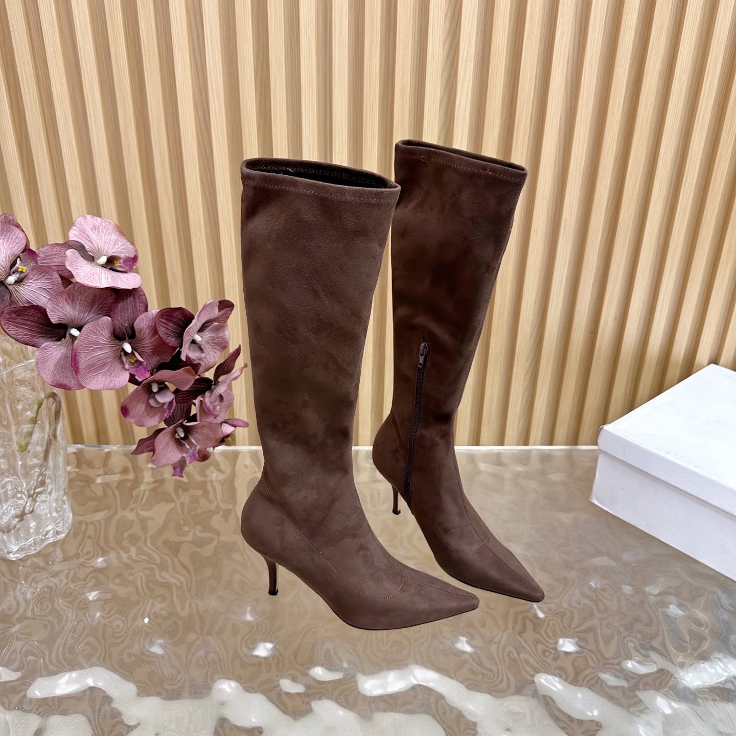 The Row Pointed-toe Knee-high Boots 35mm Dark Brown Suede 436640