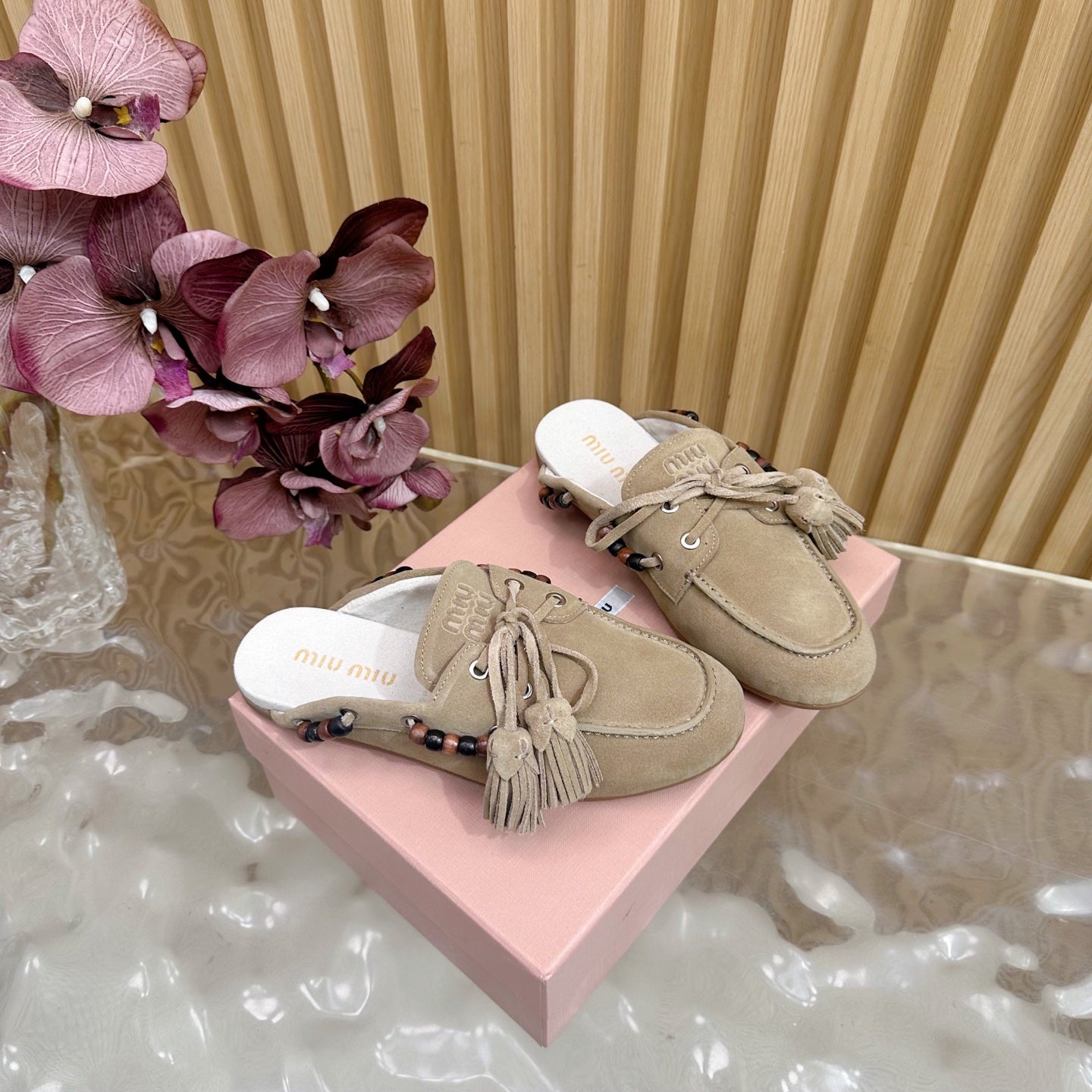 Miu Laces Eyelet Flat Half Slipper Beige Suede 498161
