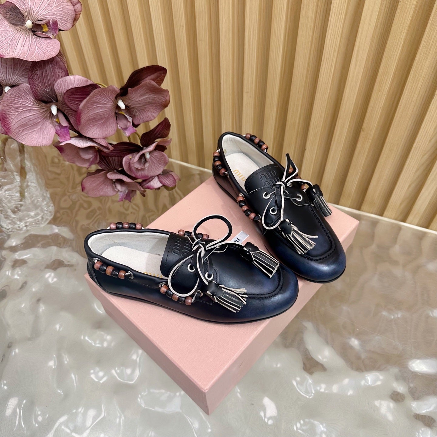 Miu Laces Eyelet Flat Loafer Black Sheepskin 498170