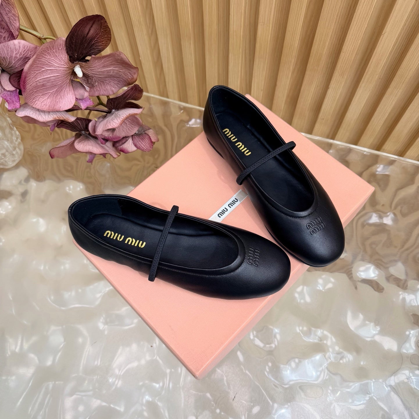 Miu 26s Ballerinas Black Lambskin 933419