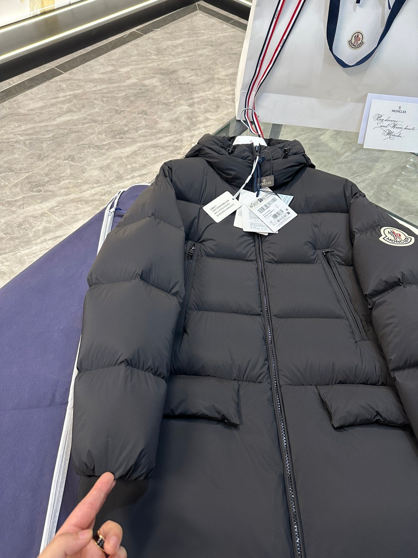 Moncler 26s Mid-Length Down Jacket 415311