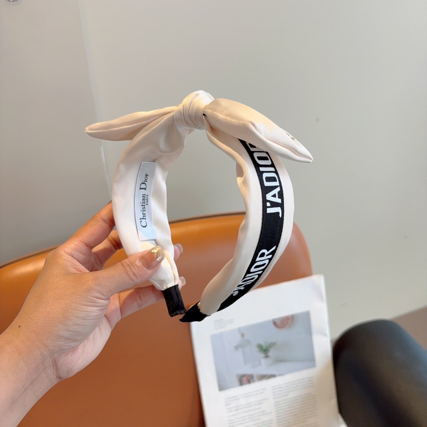 CD 26s Headband 210123