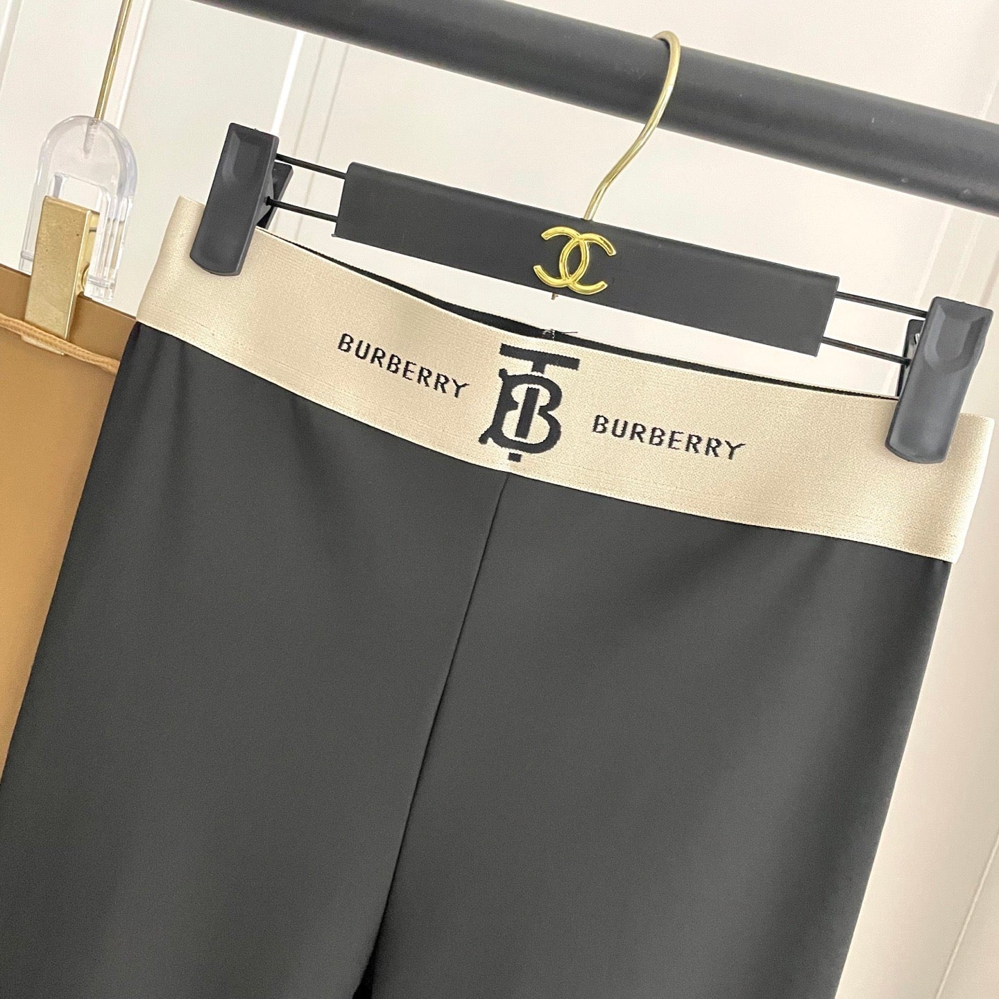 Burberry Yoga Set White Black 198908