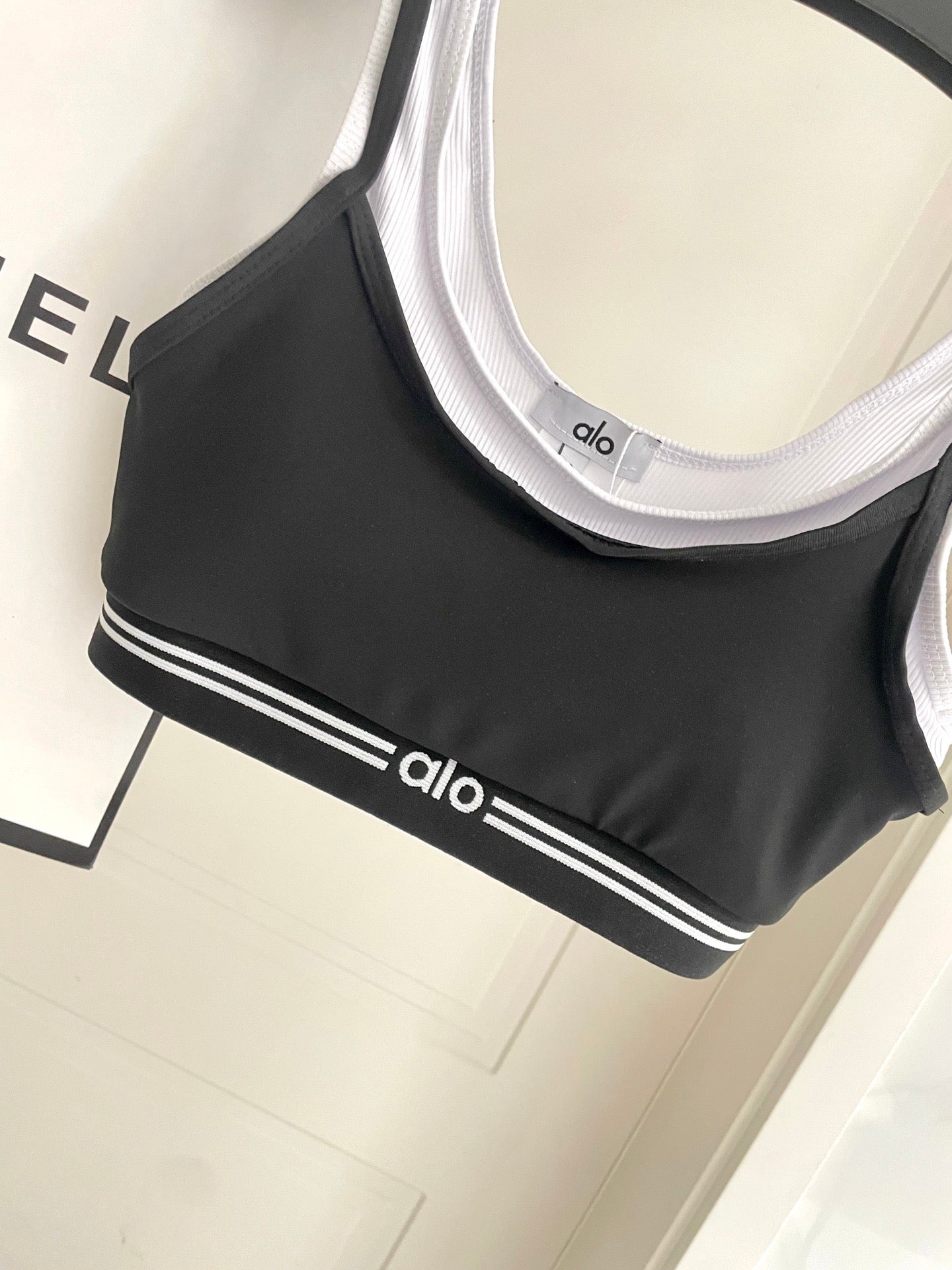Alo Airbrush Better Together Tennis Set Black 198925