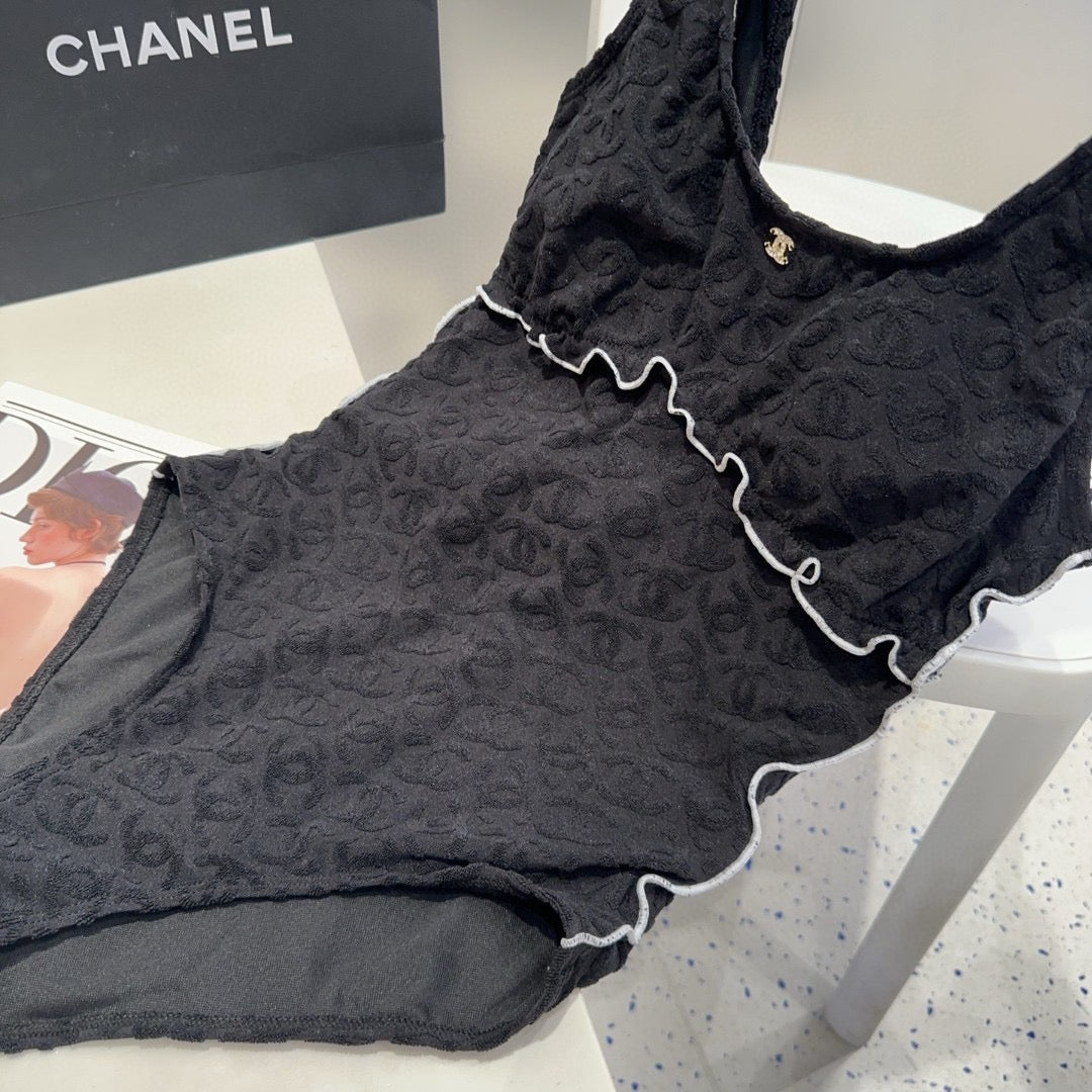CC One-Piece Bikini Black 201868