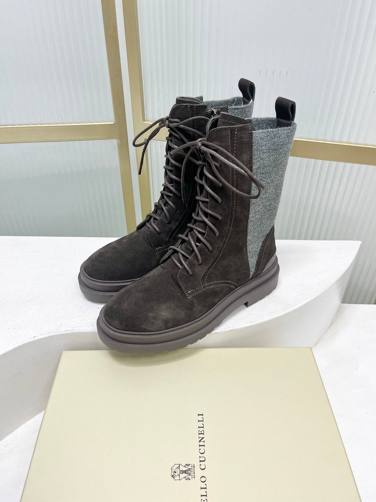 Brunello 26s Suede Boots 4cm Dark Brown Grey 187942