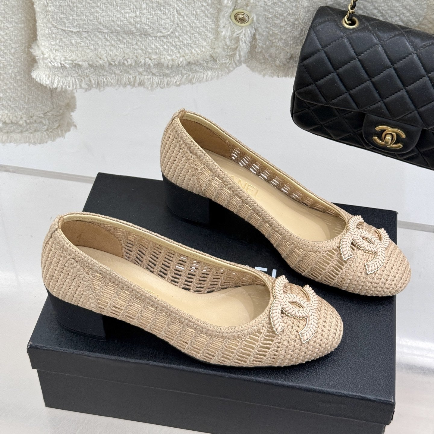 CC 25P Hollow Double C Ballet Flats 50mm Beige Raffia 265638