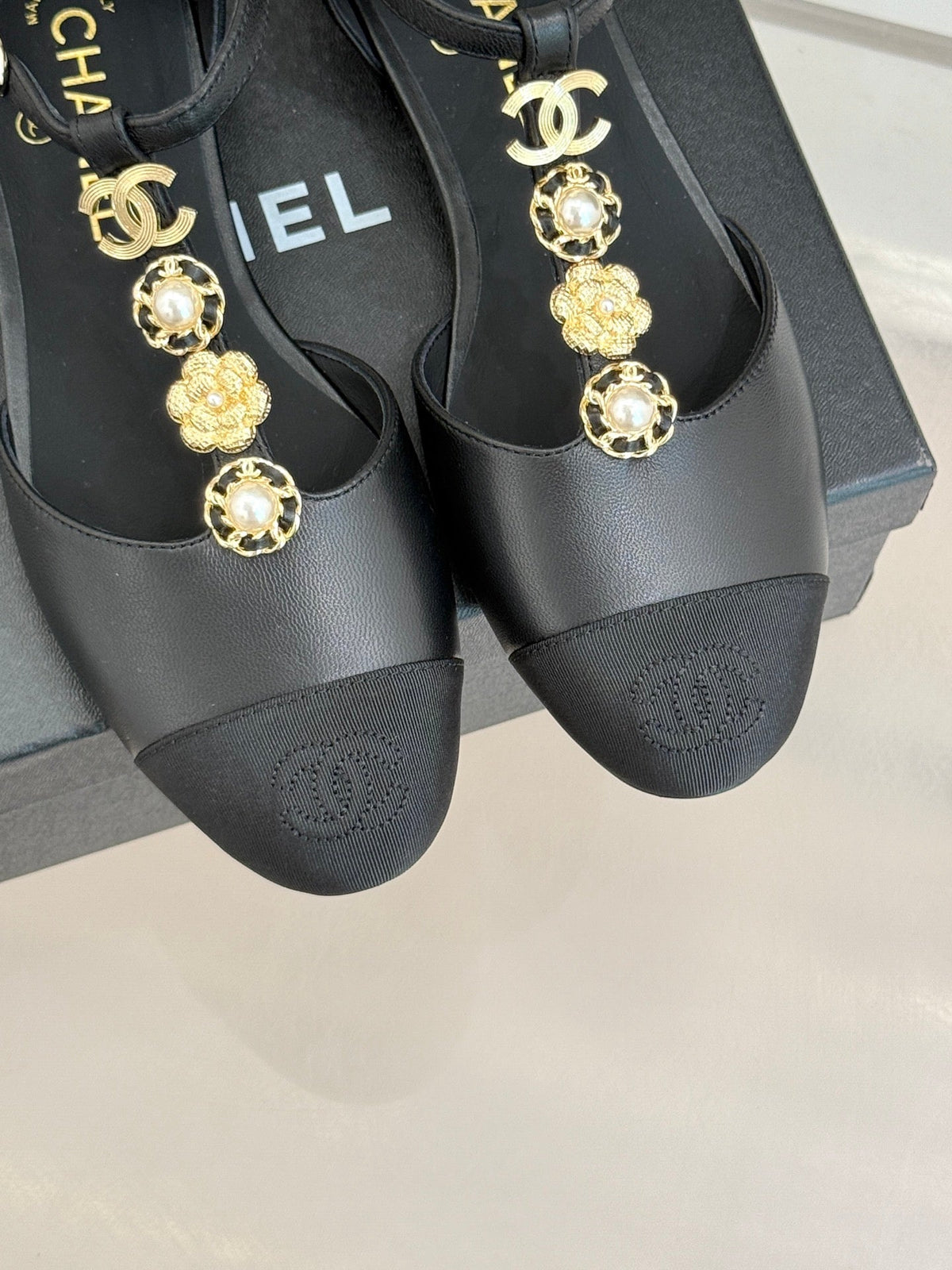 Chanel 26s Camellia T-Strap Cap Toe Flat Sandals Black 153408