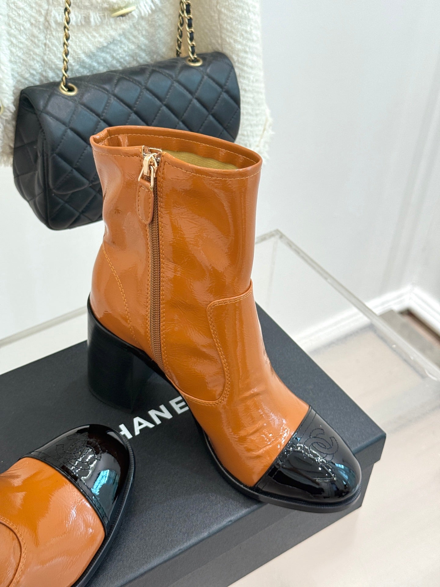 CC Classic Short Boots Block Heel 90mm Burnt Orange Patent Leather 465390
