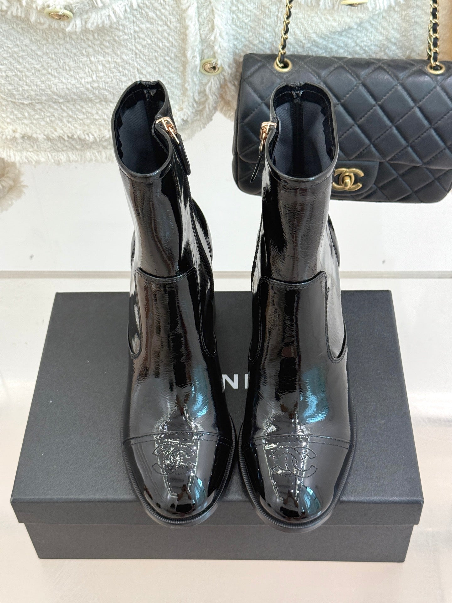 CC Classic Short Boots Block Heel 90mm Black Patent Leather 465391